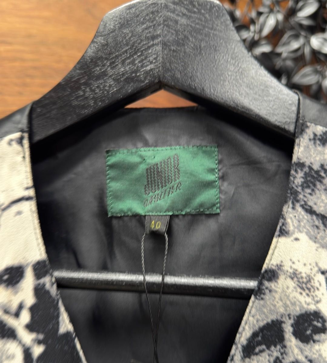 Jean Paul Gaultier AW1991 Jean Paul Gaultier ‘Faces’ Jacquard Woven Vest Size US L / EU 52-54 / 3 - 3 Thumbnail