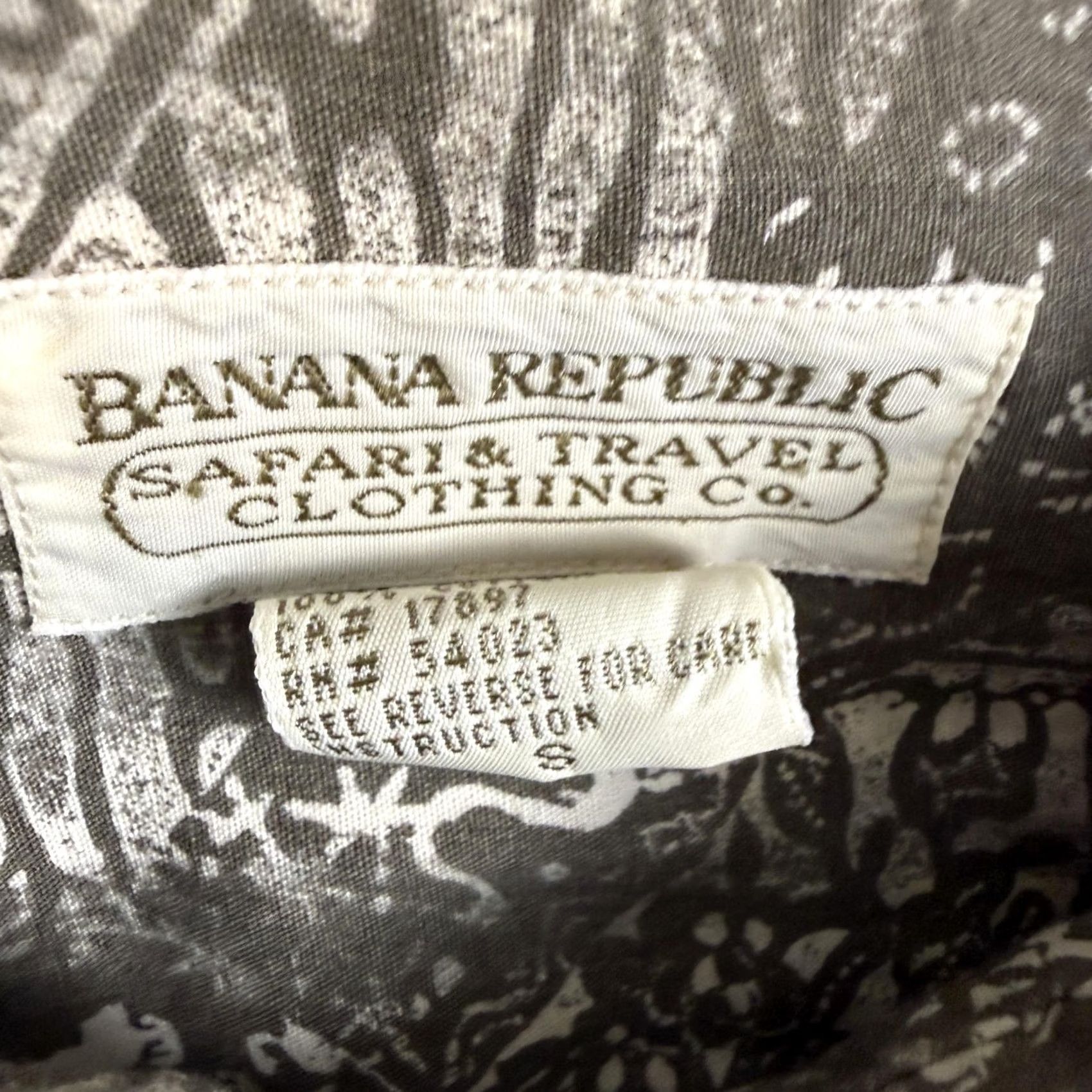Banana Republic VINTAGE Banana Republic Shirt Mens Small Brown Geometric Safari Travel Cotton Size US S / EU 44-46 / 1 - 5 Thumbnail