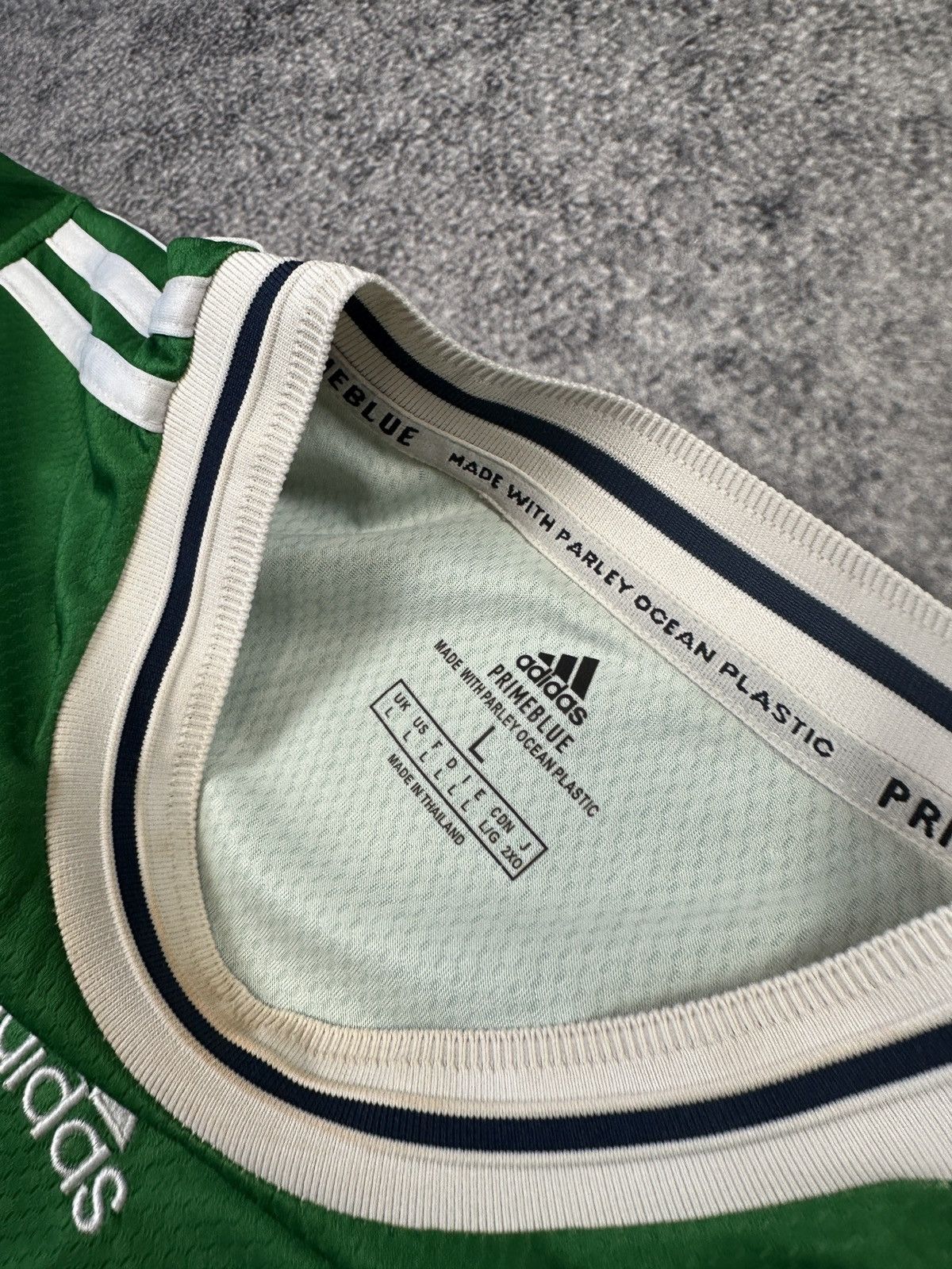 Adidas Adidas Northern Ireland Soccer Jersey Blokecore Rare Casual Size US L / EU 52-54 / 3 - 3 Thumbnail