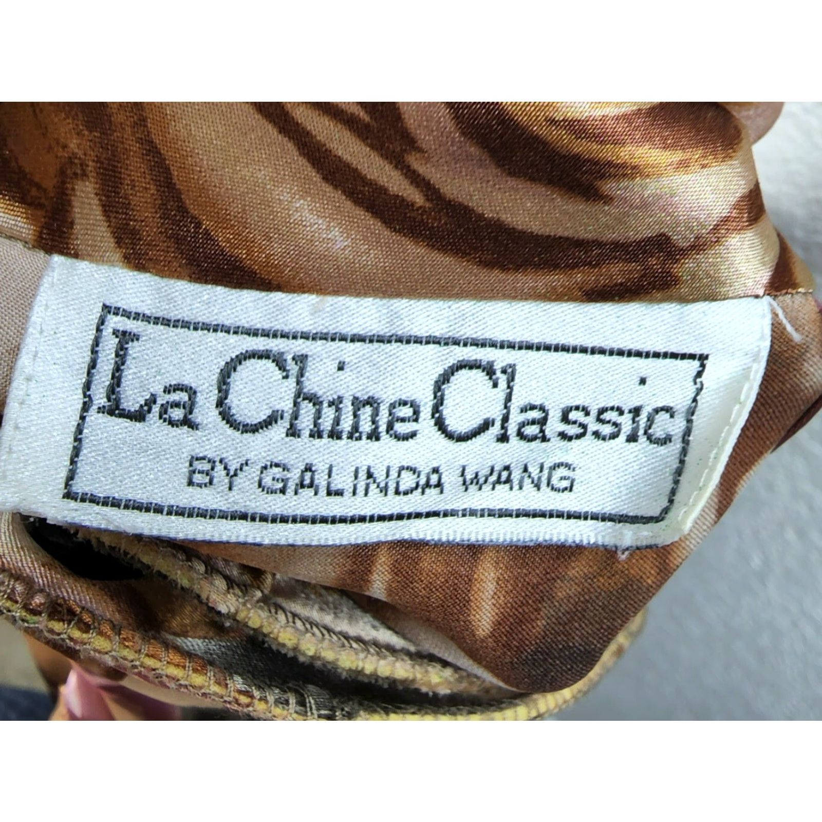 Vintage VINTAGE La Chine Classic Puff Sleeve High Neck Blouse Dusty Pink Womens 6 Galinda Wang Roses Retro (H) Size M / US 6-8 / IT 42-44 - 6 Thumbnail