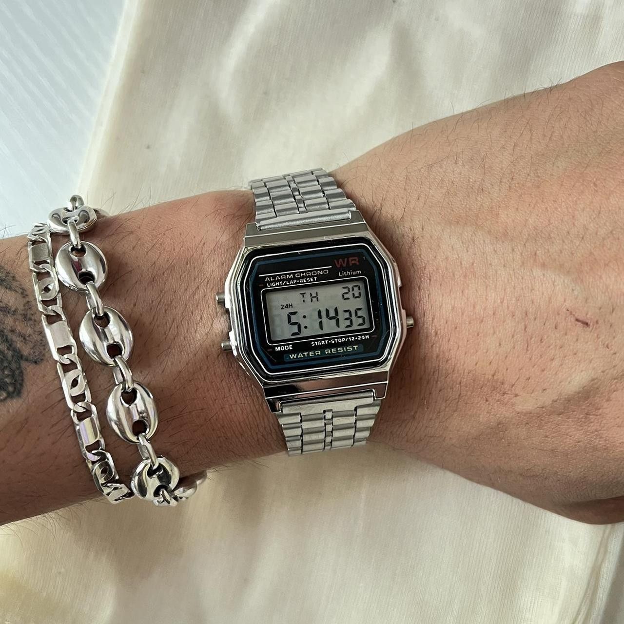 Jewelry × Vintage y2k 2000s vintage style stainless steel silver digital watch Size ONE SIZE - 5 Thumbnail