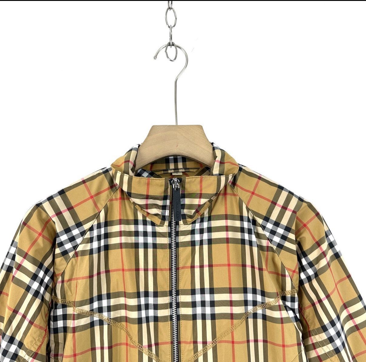 Burberry Burberry / Classic Plaid Zip-up Batwing Sleeve Jacket K12 Size US S / EU 44-46 / 1 - 3 Thumbnail