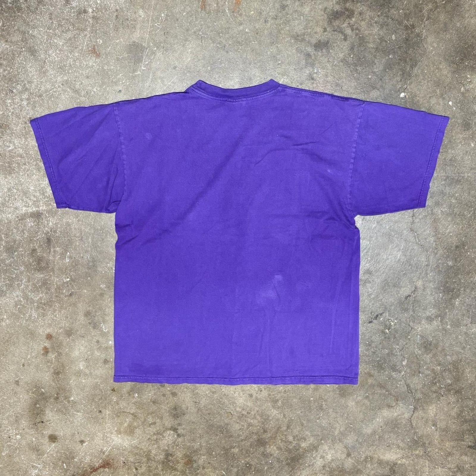 Nike Vintage y2k nike nba charlotte Size US XL / EU 56 / 4 - 2 Thumbnail