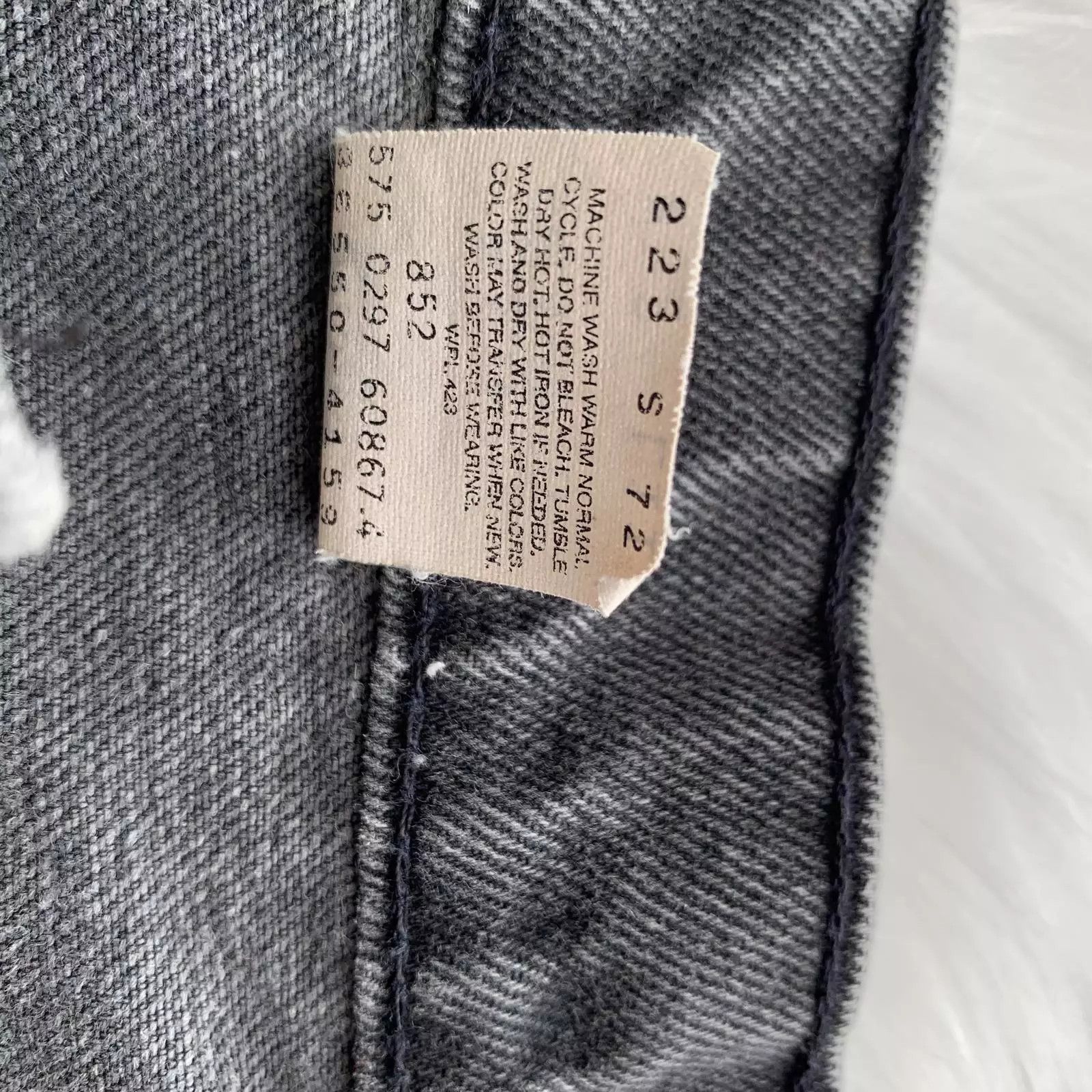 Levi's Vintage Levi’s 550 Relaxed fit Orange Tab jean shorts MiUSA Size US 32 / EU 48 - 9 Thumbnail
