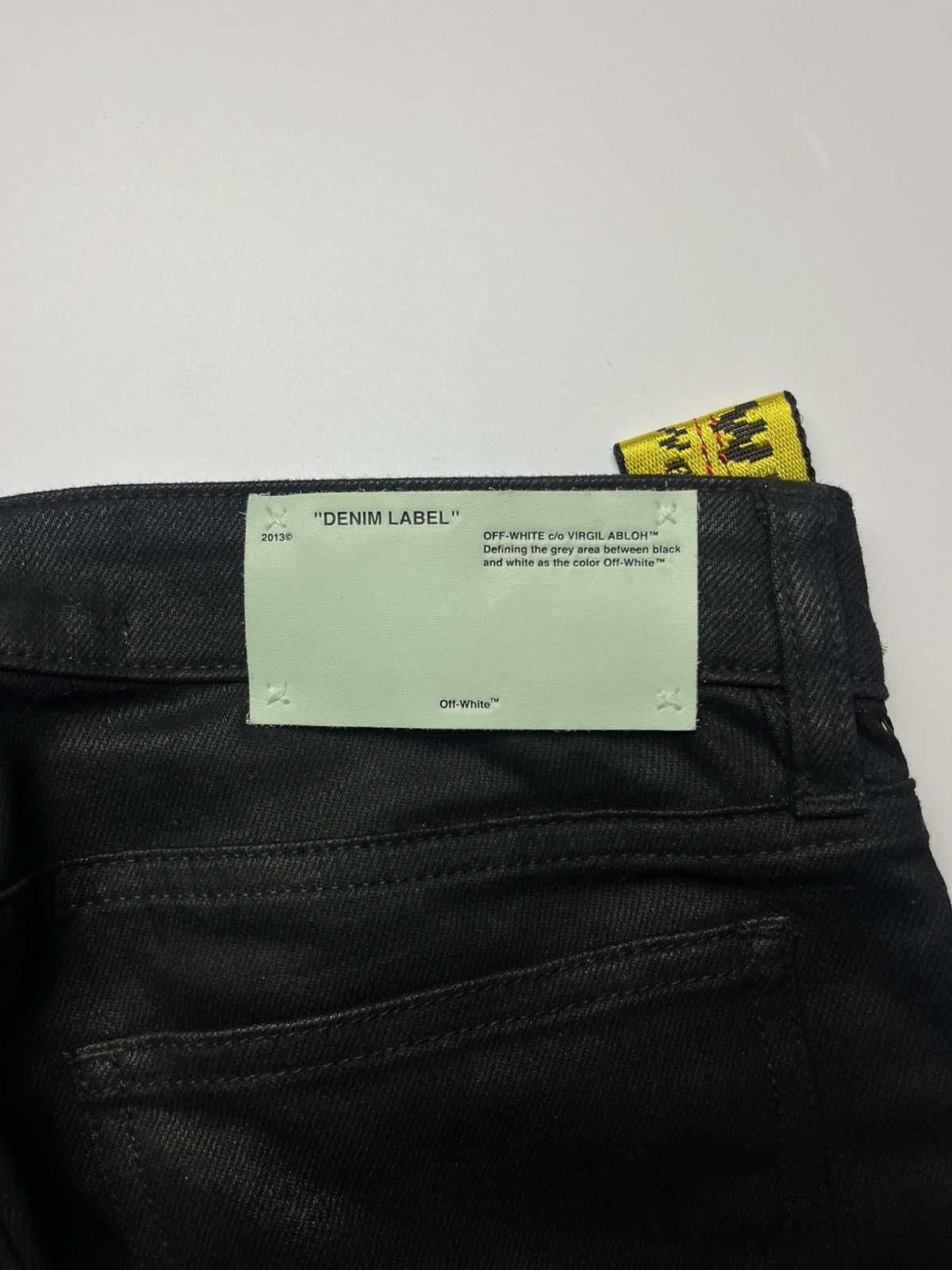 Off-White Off-White Virgil Abloh Era Waxed Jeans Industrial Stripe Size 26" / US 2 / IT 38 - 10 Thumbnail
