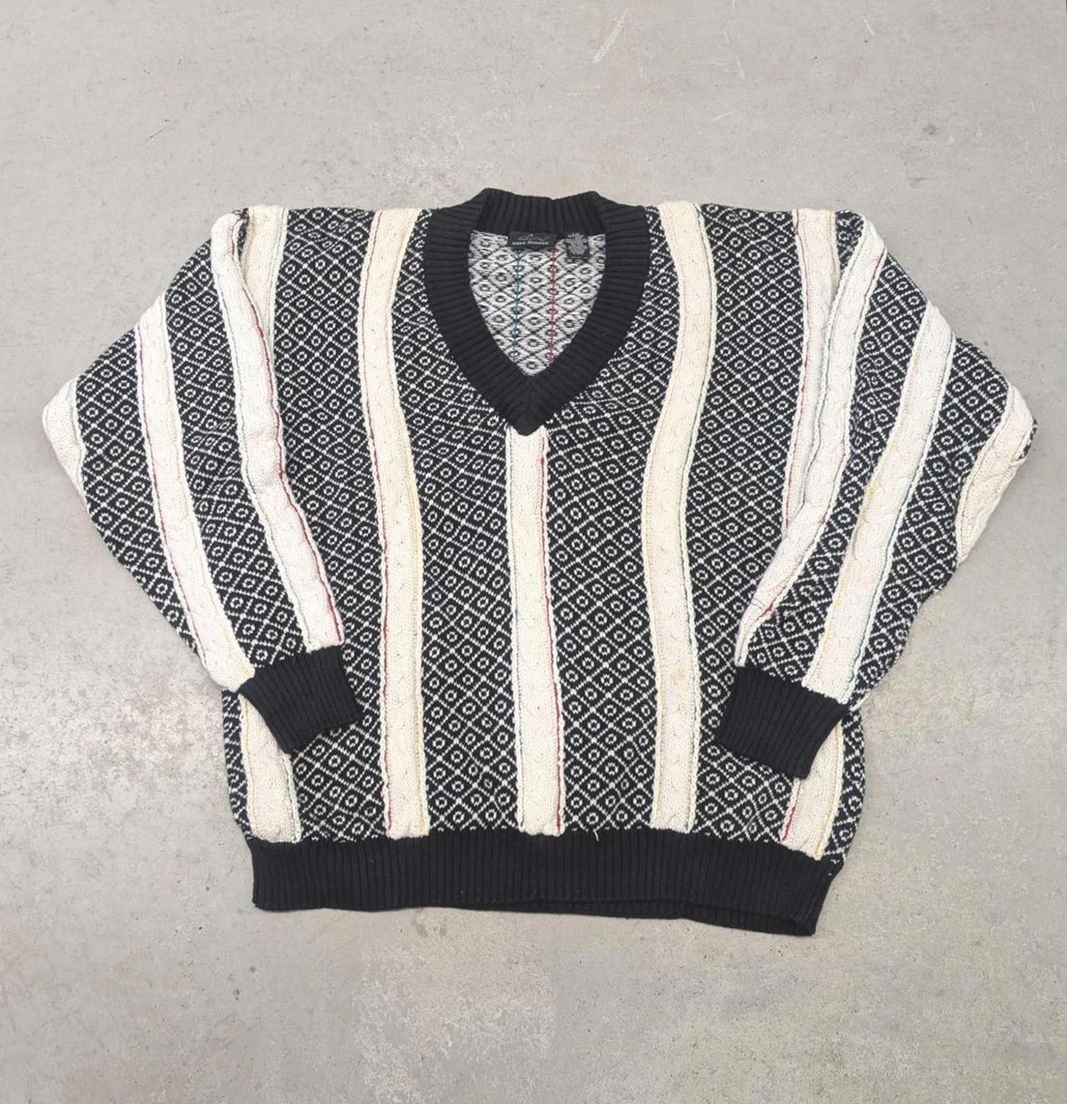 Greg Norman Vintage Greg Norman 3D Knit Black and White Cable Sweater Size US L / EU 52-54 / 3 - 1 Thumbnail