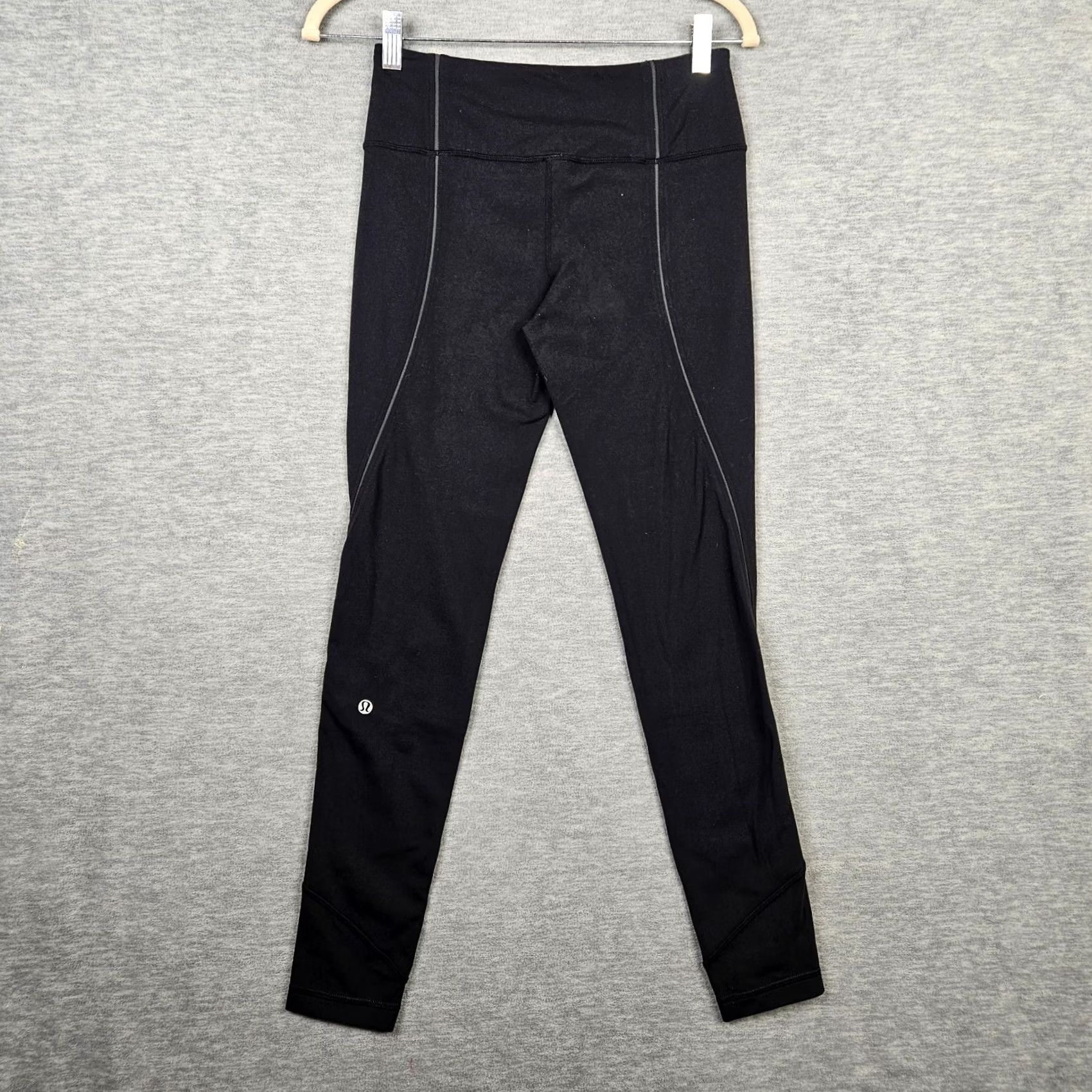 Lululemon Lululemon legging Women's Size 6 Black Mid-rise Skinny Workout Size 28" / US 6 / IT 42 - 2 Thumbnail