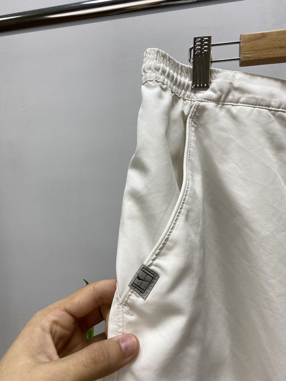 Nike × Vintage Nike Challenge Court white Shorts Size US 36 / EU 52 - 4 Thumbnail