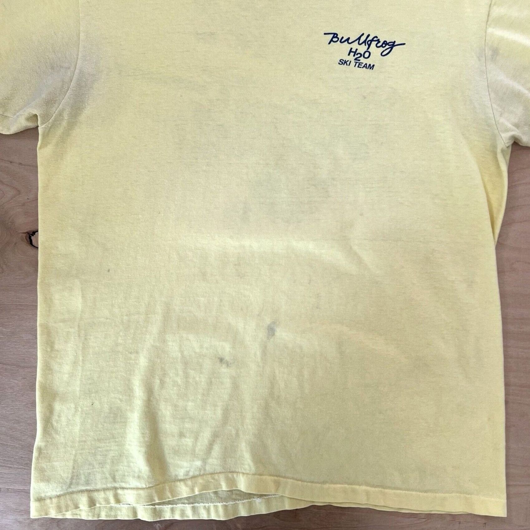 Vintage VINTAGE Bullfrog Ski Team Shirt L Yellow 80s Cartoon Art USA Mens Size US L / EU 52-54 / 3 - 5 Thumbnail