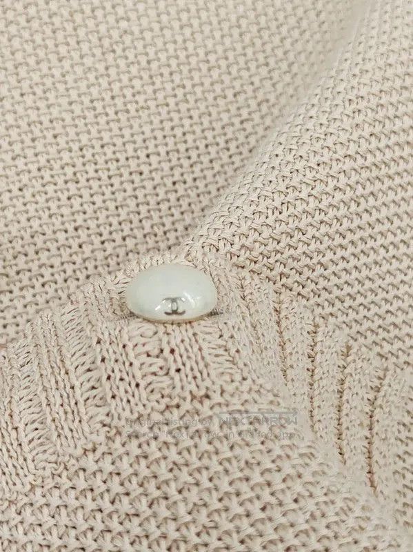 Chanel Chanel Khaki Short Sleeve Sweater for Women . Size S / US 4 / IT 40 - 3 Thumbnail