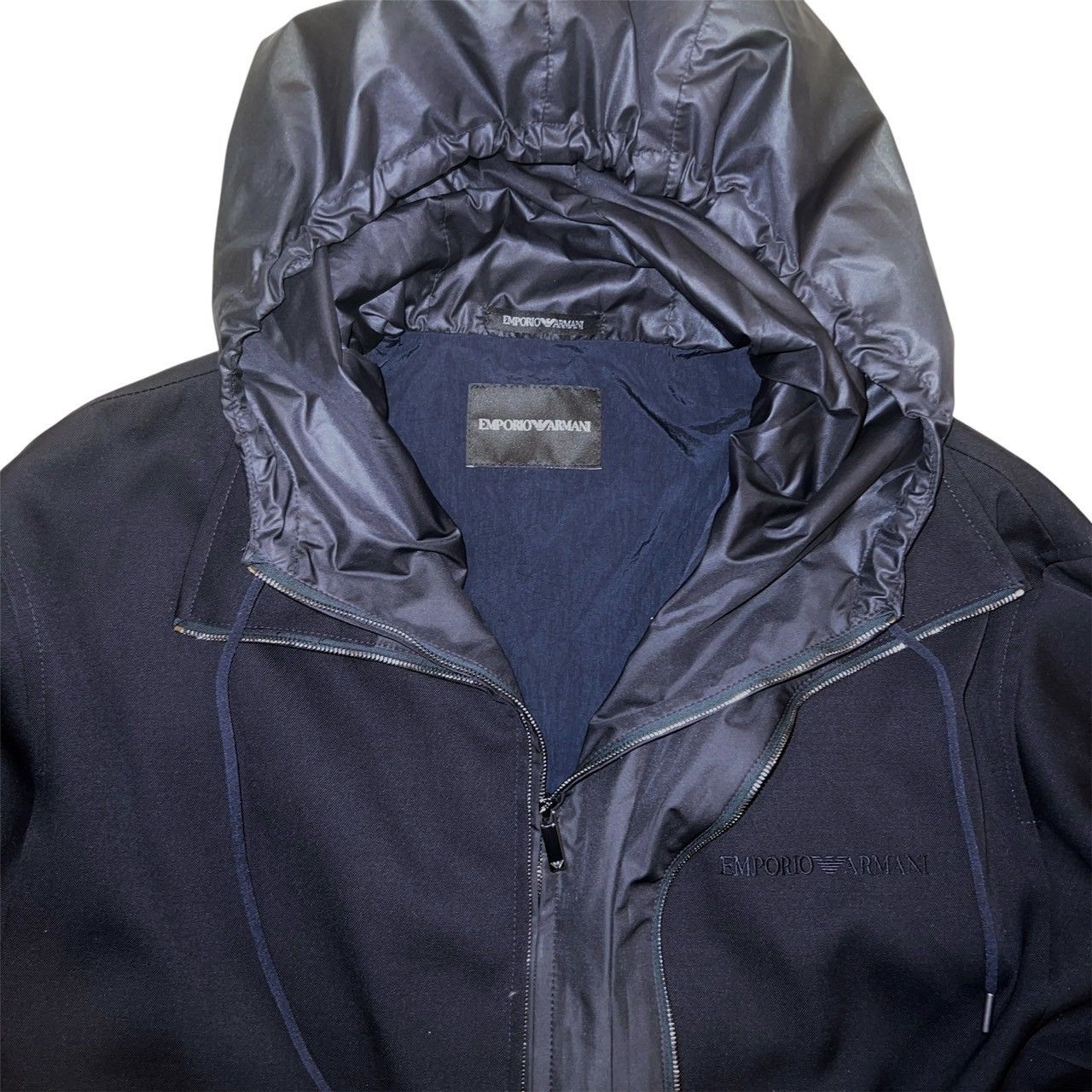 Emporio Armani $1500 EMPORIO ARMANI 100% Virgin wool 100% wind jacket Size US L / EU 52-54 / 3 - 2 Thumbnail