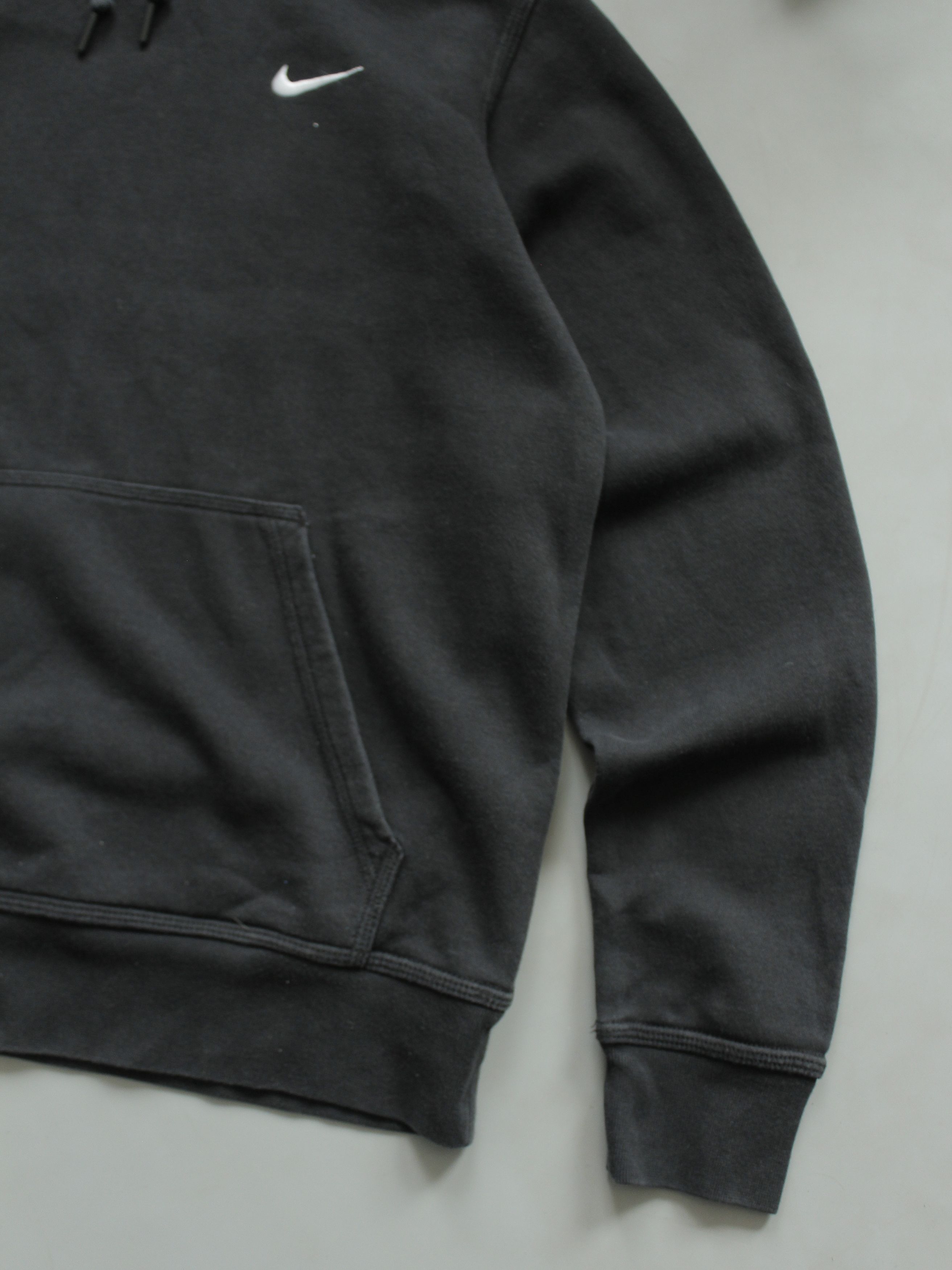 Nike × Vintage Nike Swoosh Embroided Hoodie Black Mens M Size US M / EU 48-50 / 2 - 4 Thumbnail