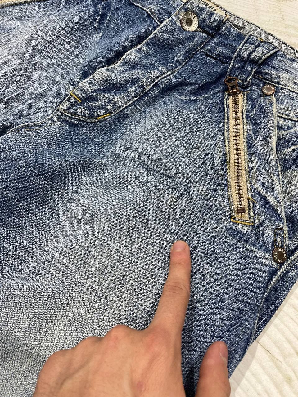 Diesel Vintage Diesel Denim Jeans Big Logo 90s Size US 30 / EU 46 - 8 Thumbnail