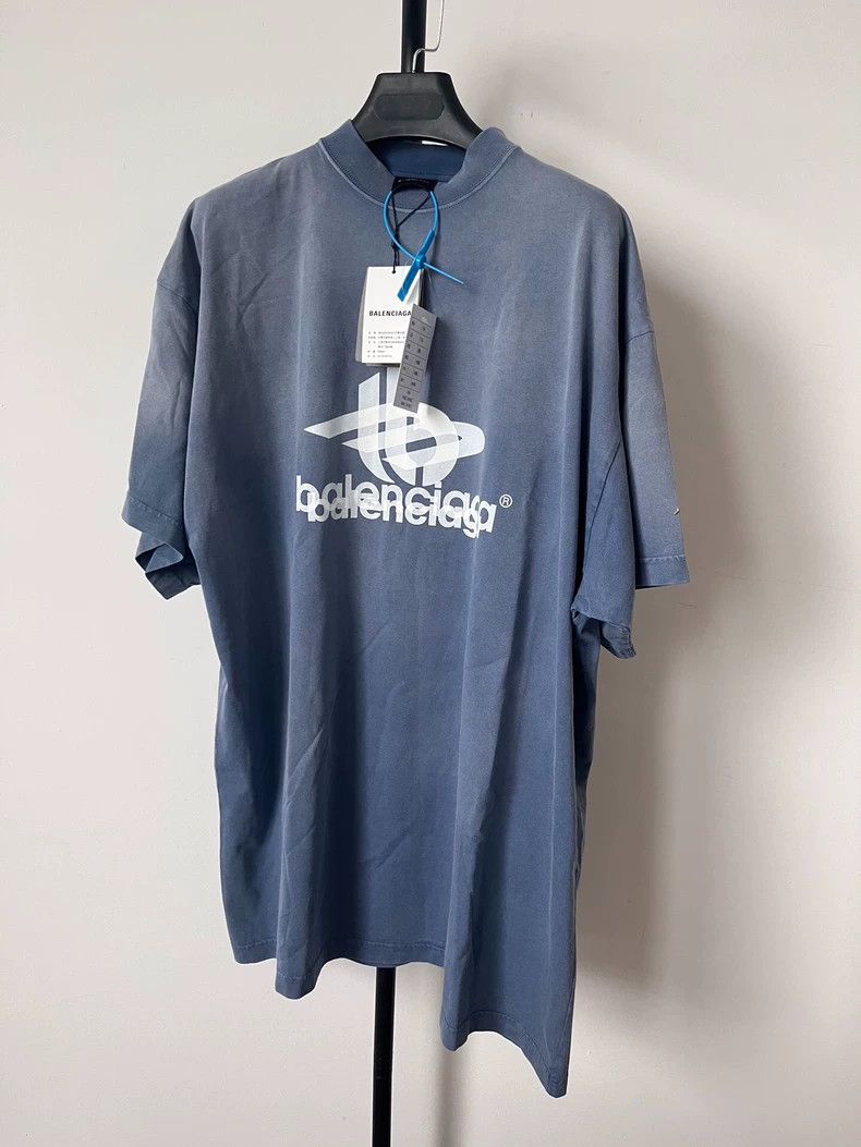 Balenciaga Monogram Logo Printed Crew Neck Pullover Short