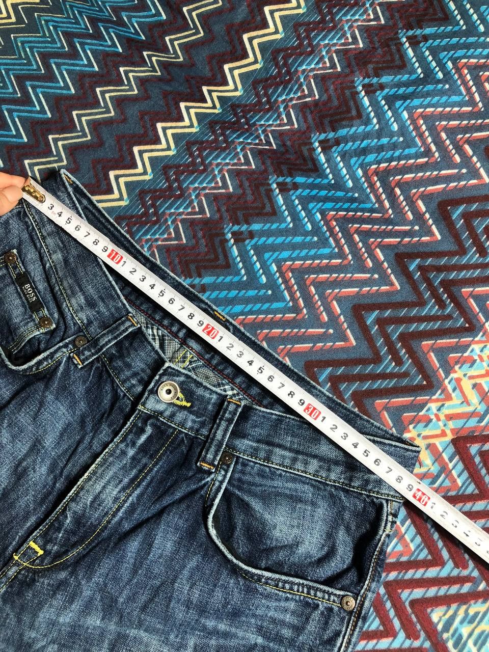 Hugo Boss jeans blue Hugo Boss logo vintage Y2K streetwear size 32 Size US 32 / EU 48 - 14 Thumbnail