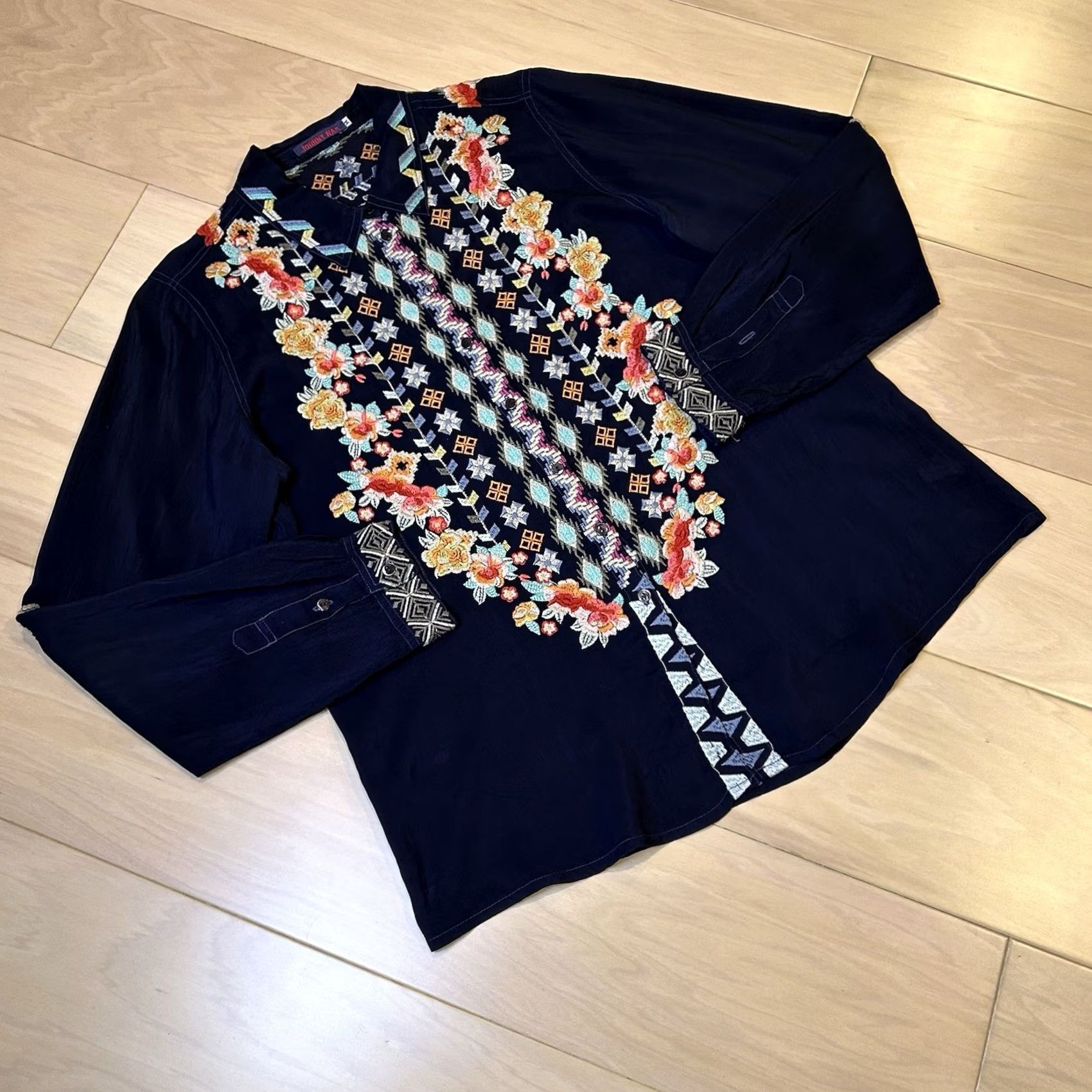 Johnny Was Johnny Was Floral Button Up Blouse Long Sleeve Women’s M Blue Size M / US 6-8 / IT 42-44 - 2 Thumbnail