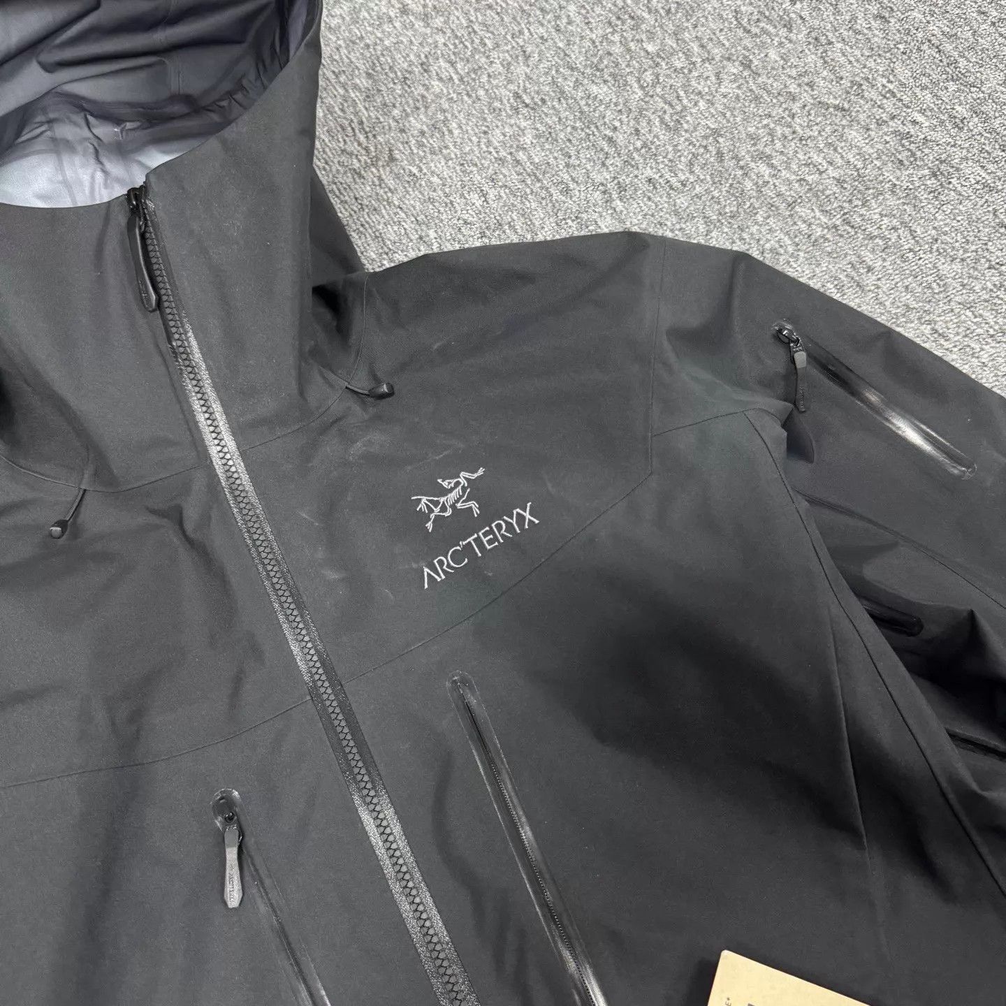 Arc'teryx Arcteryx Alpha SV Gore-Tex Pro Shell Jacket L New Size US L / EU 52-54 / 3 - 4 Thumbnail