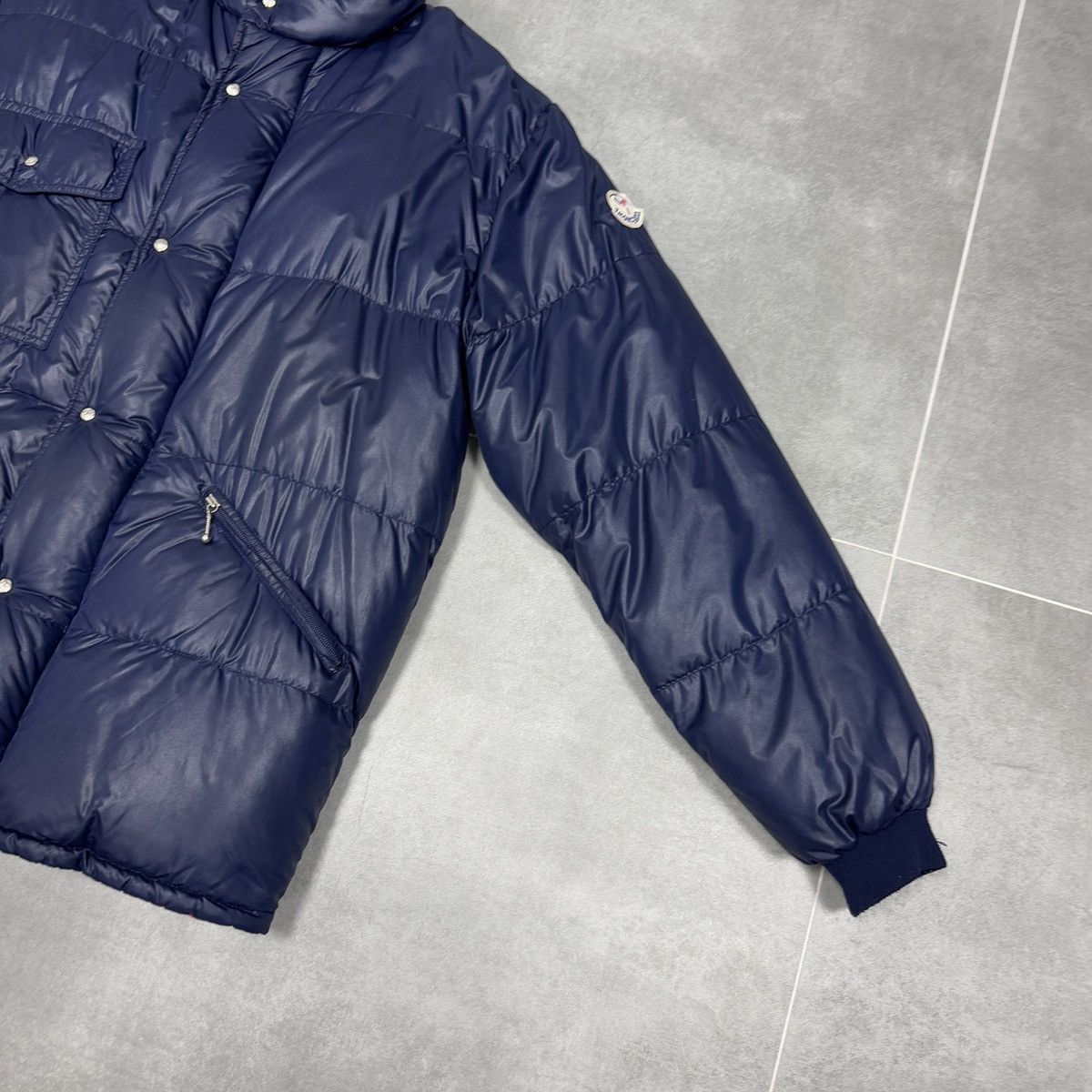 Moncler × Vintage Vintage Moncler Grenoble Puffer Down Jacket Size M Size US M / EU 48-50 / 2 - 9 Thumbnail