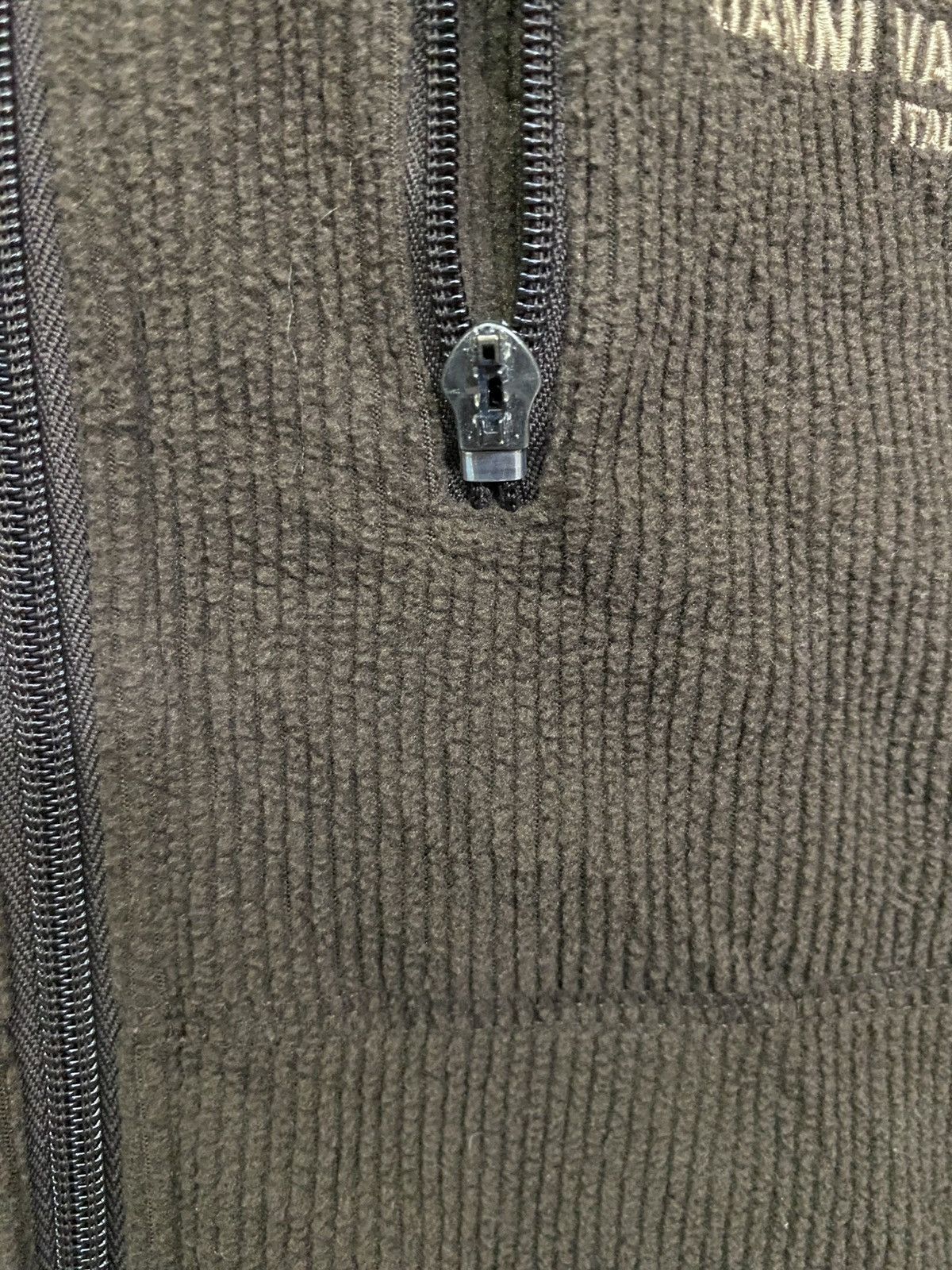 Gianni Valentino Gianni Valentino Small Logo Embroidery Corduroy Jacket Size US M / EU 48-50 / 2 - 16 Thumbnail