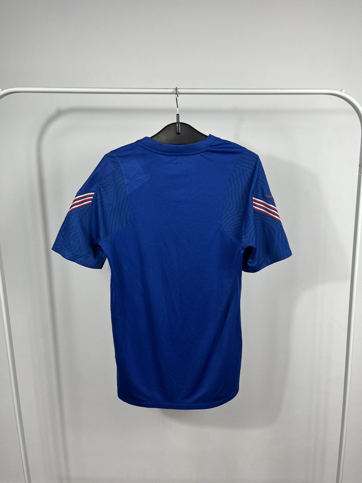 Nike Nike England Football Training Jersey Blue Dri Fit Size M Size US M / EU 48-50 / 2 - 11 Thumbnail
