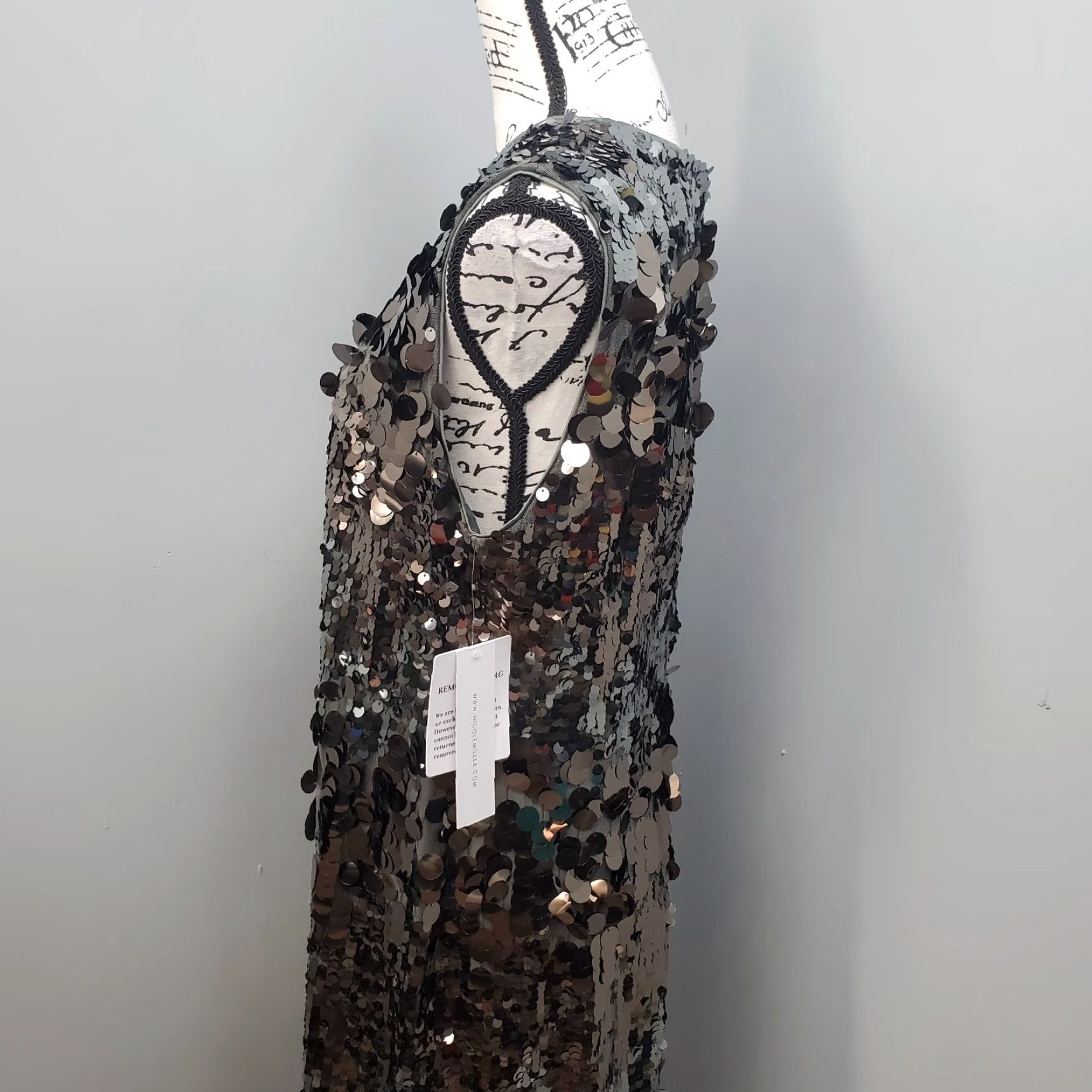 Nicole Miller Nicole Miller NY Sequin Shift Dress Women 16 Black Sleeveless Sleeveless Back Zip Knee Length Casual Party/ Cocktail Shimmer Vintage No Size XXL / US 16-18 / IT 52-54 - 5 Thumbnail