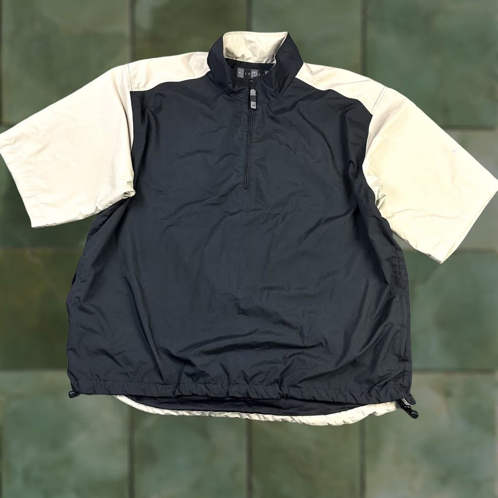 Nike VINTAGE Nike Golf Clima-Fit 1/4 Zip Windbreaker Jacket Large Mens Black/Khaki Embroidered Logo, Pockets, Adjustable Waist Size US L / EU 52-54 / 3 - 1 Thumbnail
