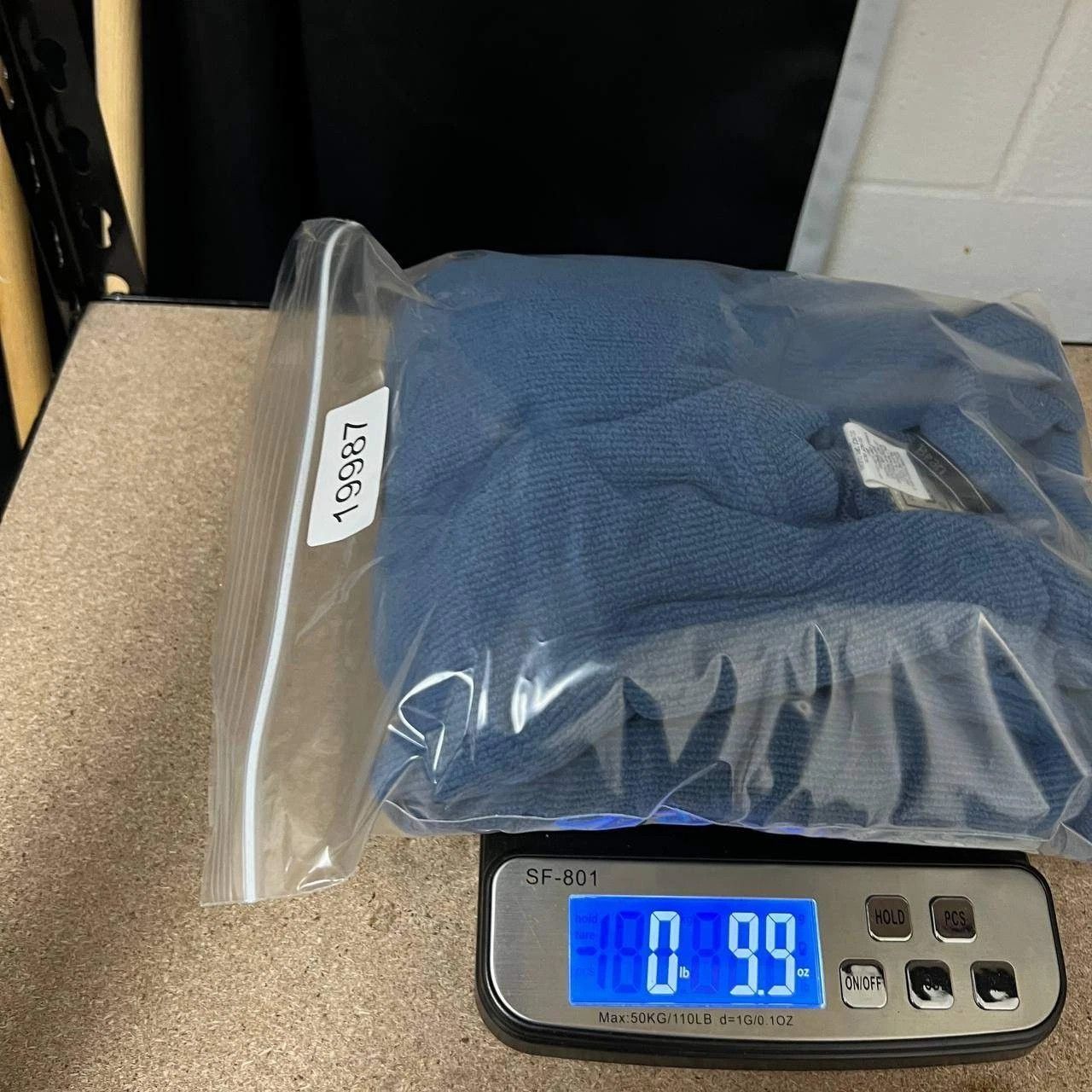 L.L. Bean L.L. Bean Sweatshirt Fleece Pullover V Neck Long Sleeve L Size US L / EU 52-54 / 3 - 8 Thumbnail