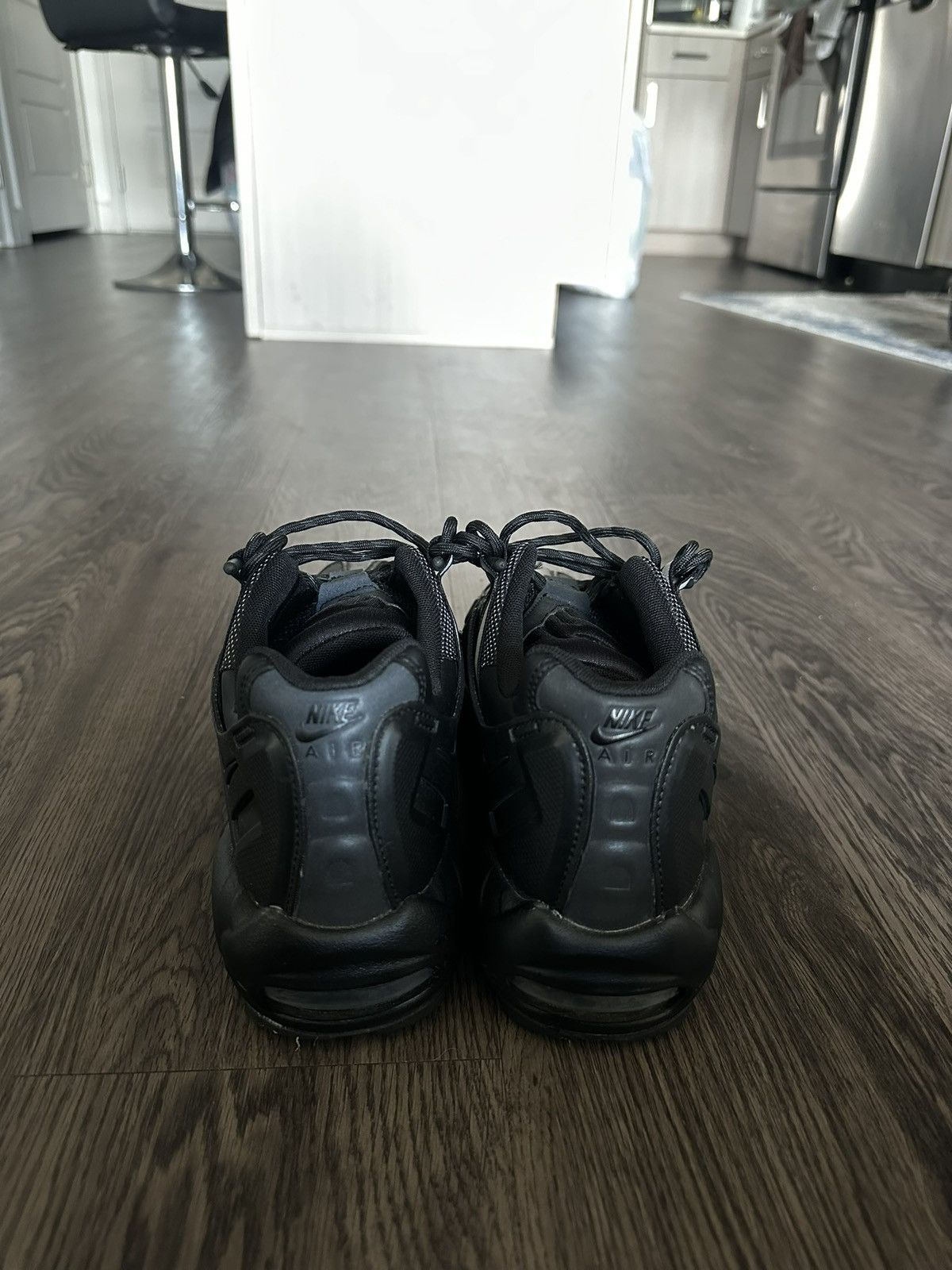 Nike Reflective Nike Air Max 95s Size US 9.5 / EU 42-43 - 5 Thumbnail