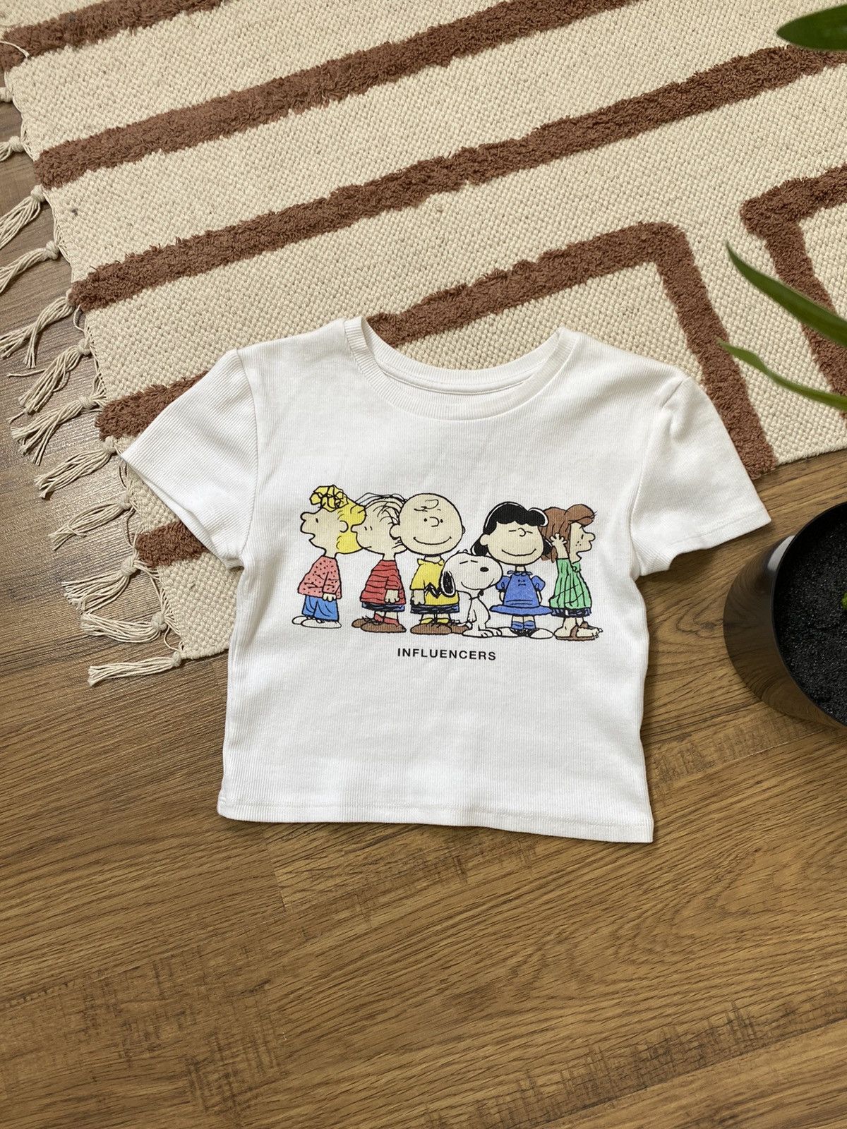 CUTE PEANUTS “INFLUENCERS” CROP T SHIRT