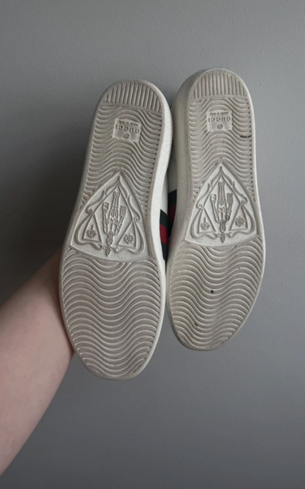 Gucci Gucci white ace sneakers Size US 7.5 / IT 37.5 - 7 Thumbnail