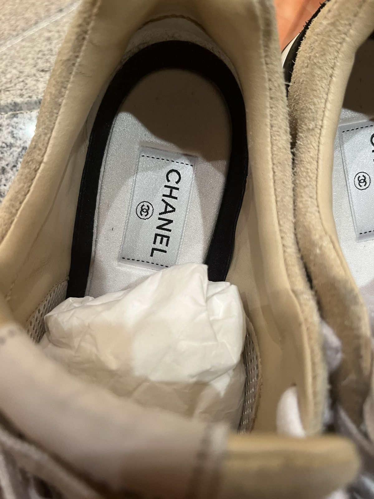 Chanel CC Chanel Suede Sneaker Runner Beige/White Rare Size US 8 / EU 41 - 10 Thumbnail