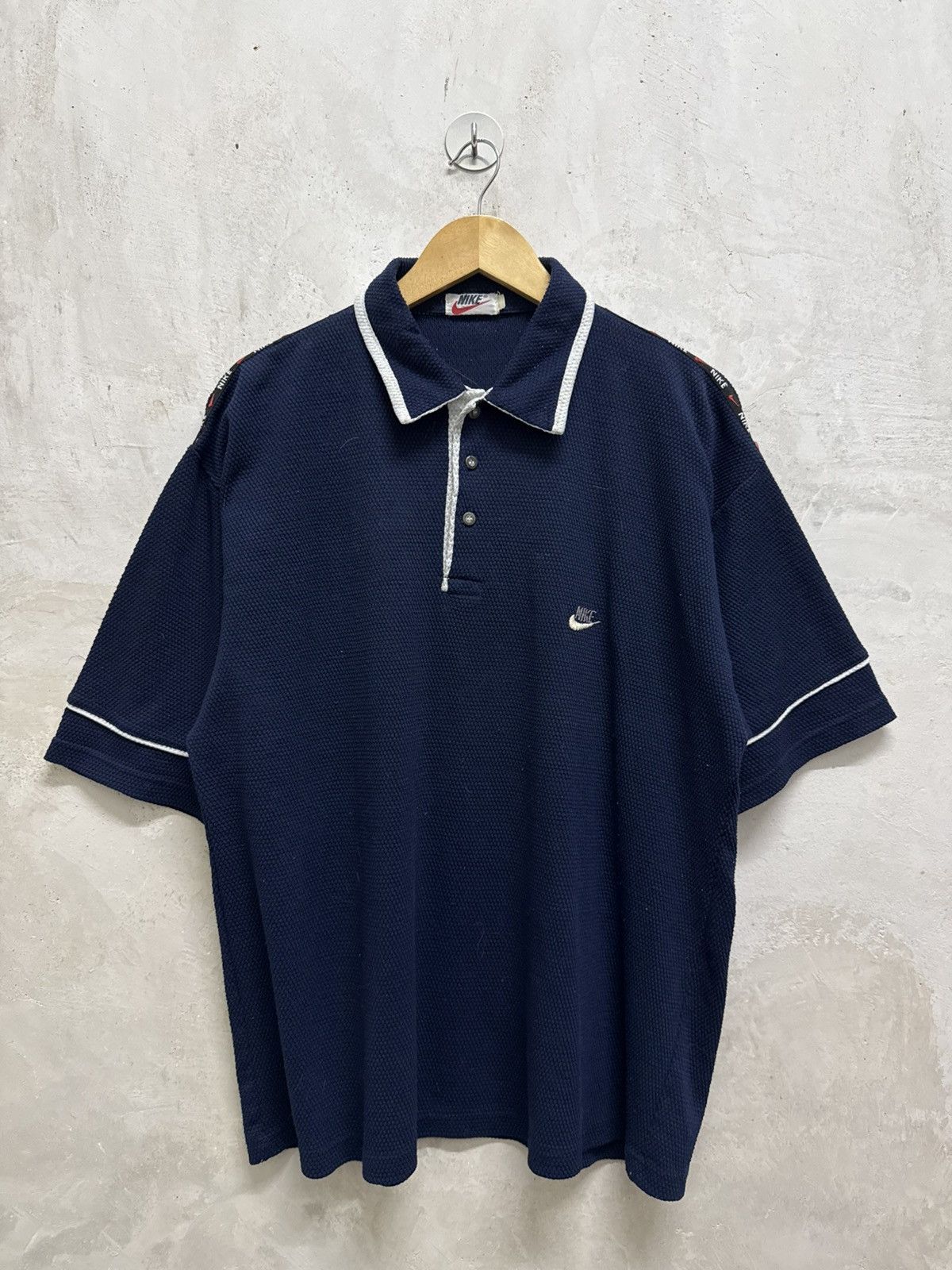 Nike Vintage Bootleg Nike Stripe Spell Out Rare Design Size US XL / EU 56 / 4 - 1 Thumbnail