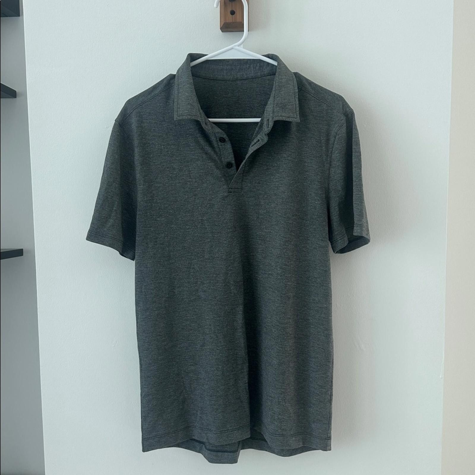 Lululemon lululemon athletica Gray Polo Shirt Size US M / EU 48-50 / 2 - 1 Thumbnail