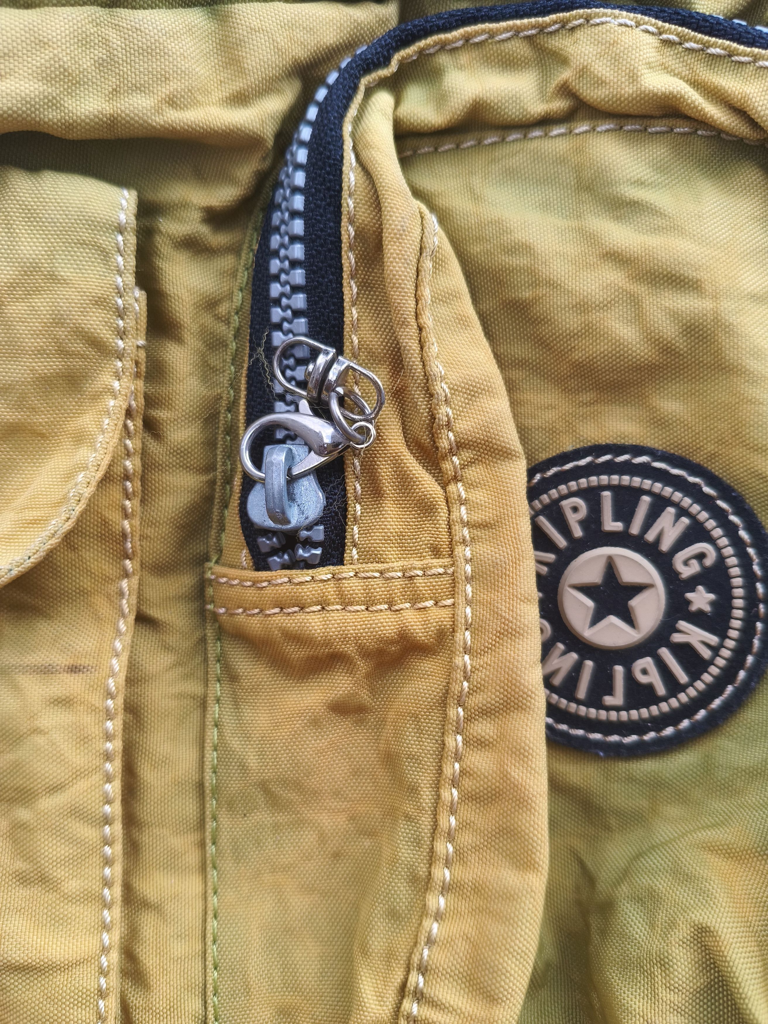 Vintage Vintage Y2K Kipling Candy Crossbody Bag with Monkey Keychain Size ONE SIZE - 4 Thumbnail