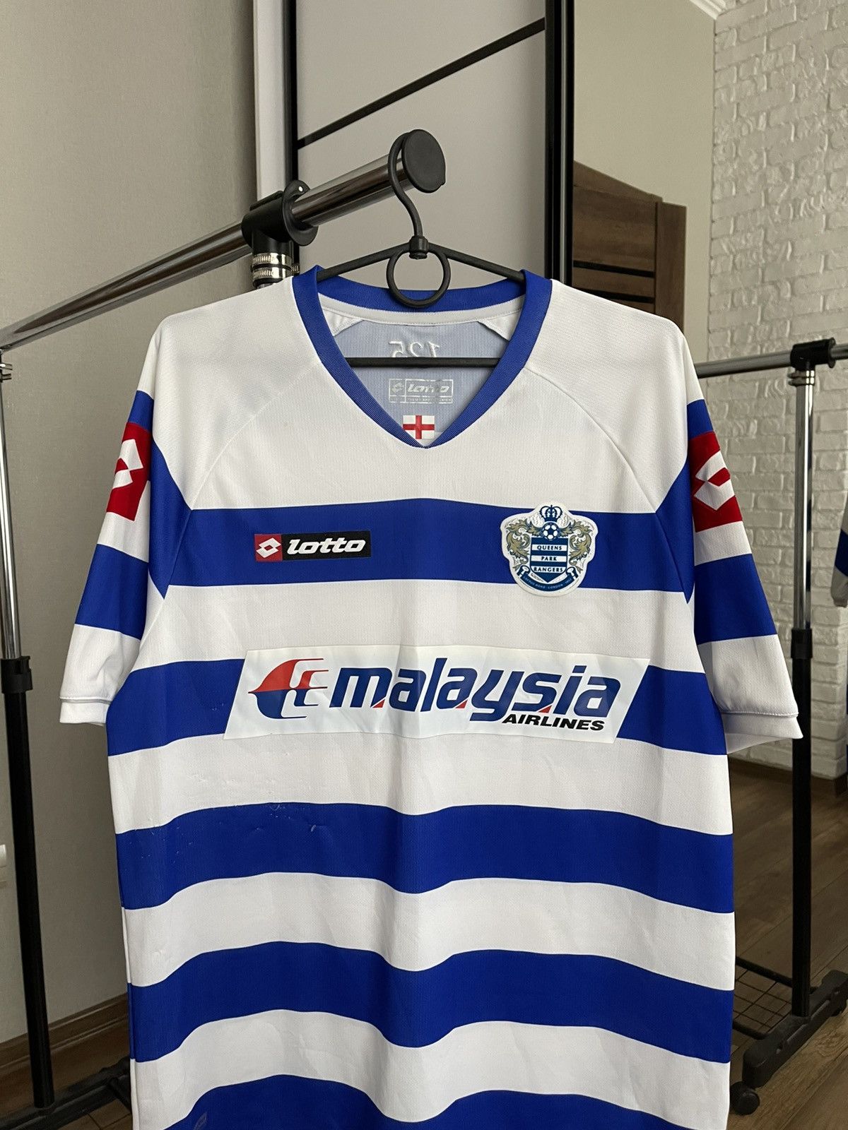 Lotto Sport 2011/2012 Queens Park Rangers Lotto Soccer Jersey T-Shirt Size US L / EU 52-54 / 3 - 5 Thumbnail
