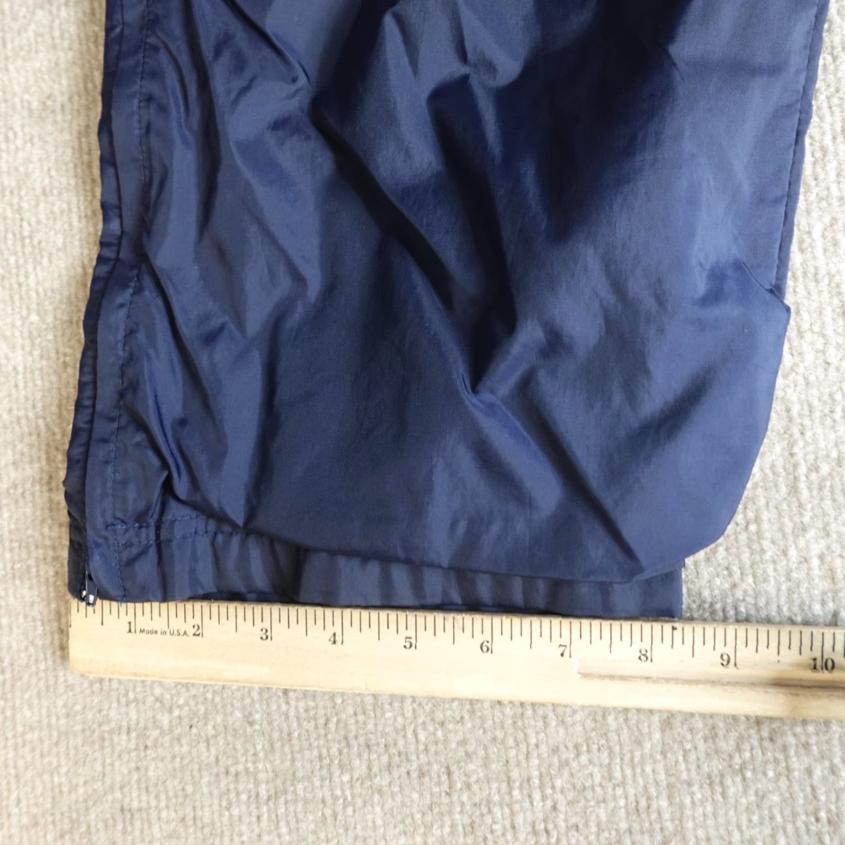 Nike VINTAGE Nike Pants Large Blue Nylon Solid Lined Drawstring Men Track Pants Regular SIZE L Blue Nike Shirt? Size US 33 - 5 Thumbnail