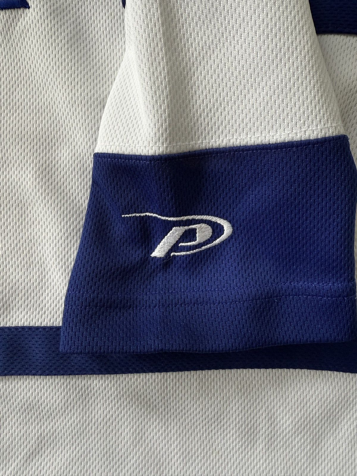 NHL TORONTO MAPLE LEAFS NHL Jersey Size US XL / EU 56 / 4 - 6 Thumbnail