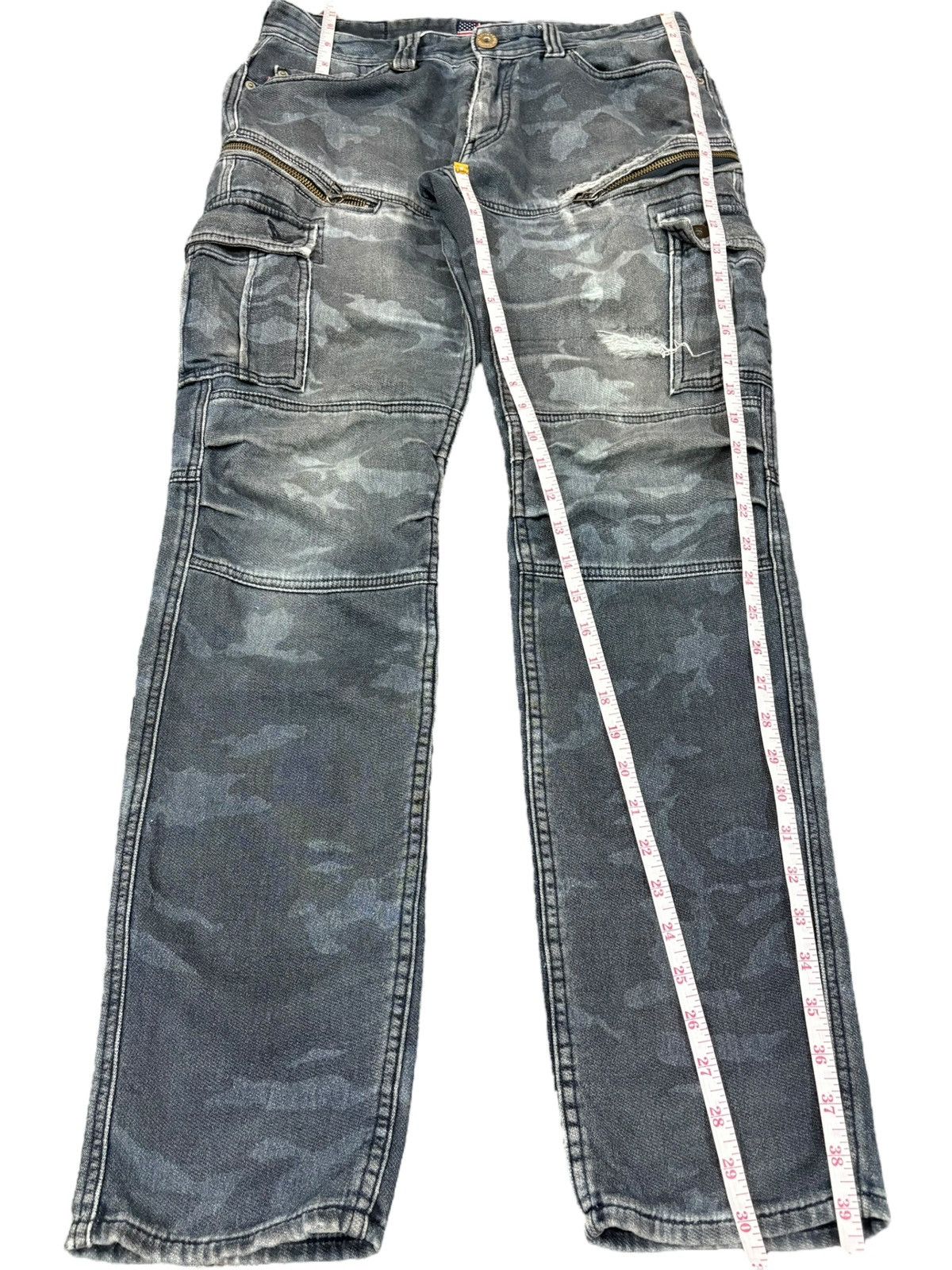 Japanese Brand Vintage Japanese Camo Style Distressed Tactical Cargo Jeans Size US 31 - 11 Thumbnail