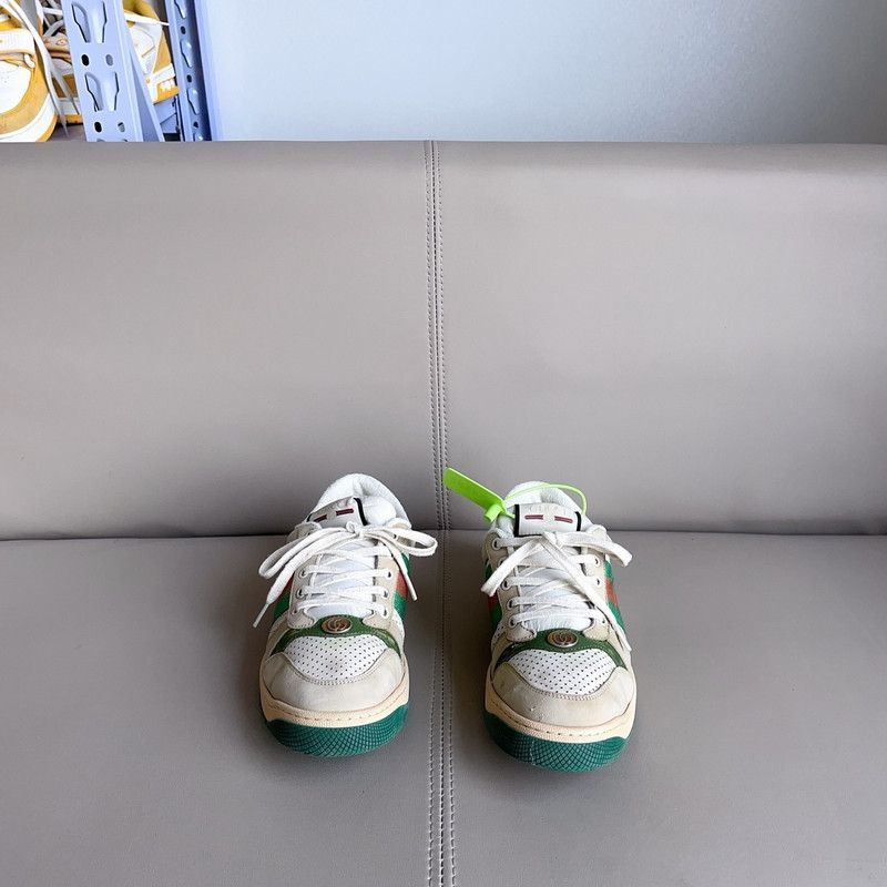 Gucci Gucci Screener Distressed Sneakers for Men - Size US 8 / EU 41 - 1 Thumbnail
