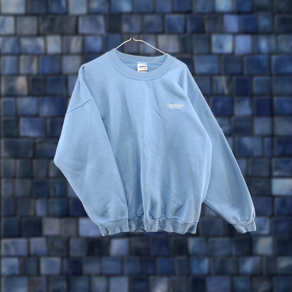 Gildan Gunderson Lutheran Embroidered Pullover Crewneck Sweatshirt Size XL Men Blue Nike? Size US XL / EU 56 / 4 - 1 Thumbnail
