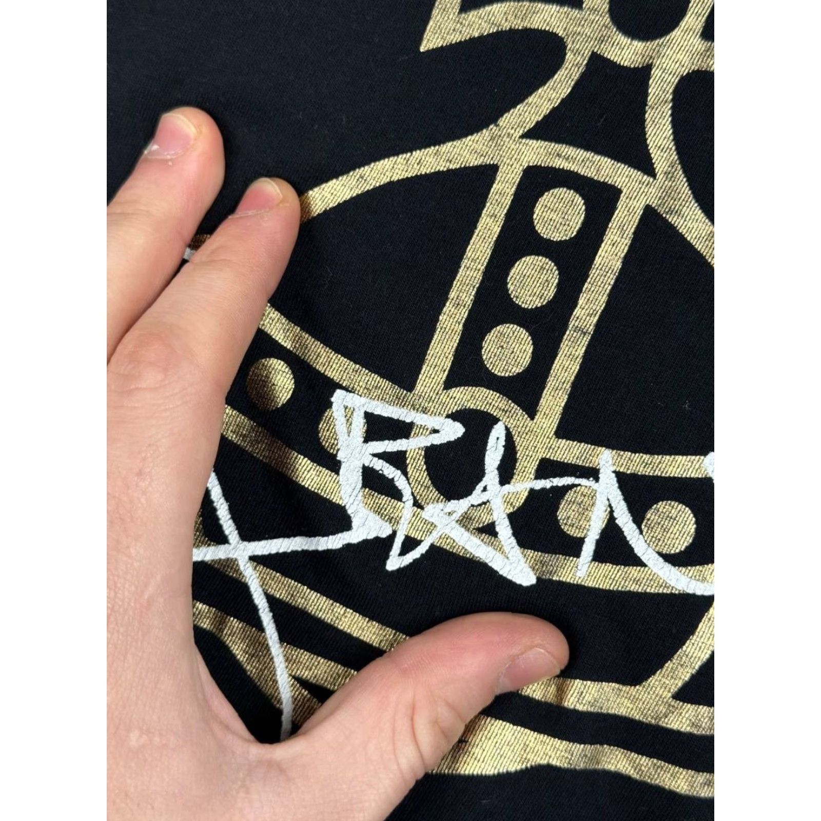 Vivienne Westwood Vivienne Westwood T-Shirt Men L Black Crew Neck Short Sleeve Logo Gold Foil Orb Big Logo Size US L / EU 52-54 / 3 - 4 Thumbnail