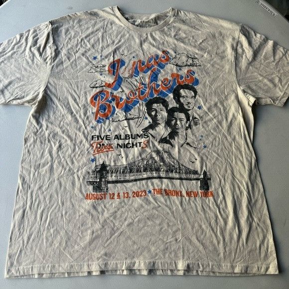 Band Tees NEW JONAS BROTHERS NEW YORK STADIUM CREAM T-SHIRT SZ 2XL XXL Size US XXL / EU 58 / 5 - 2 Thumbnail