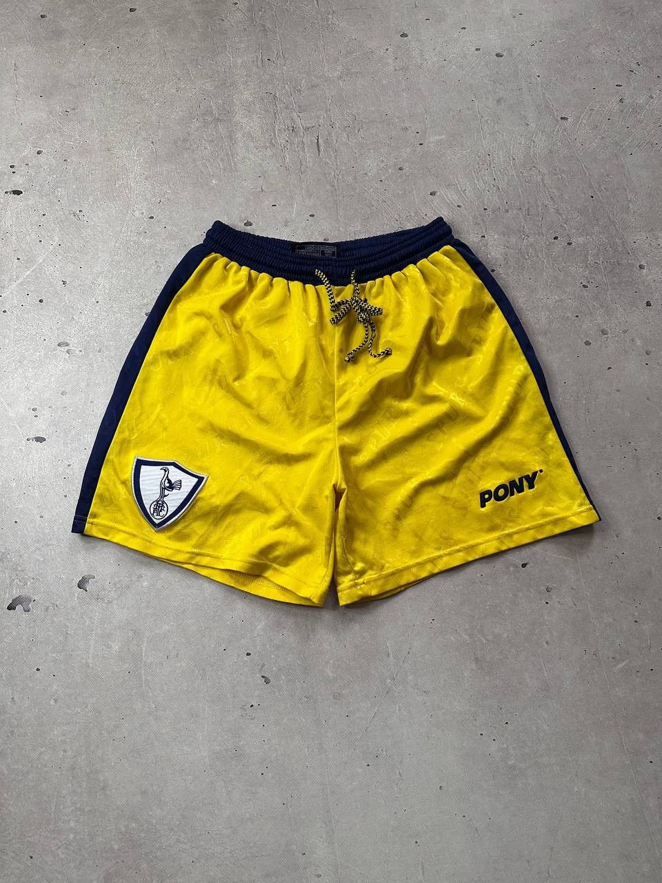 PONY × Vintage Pony FC Tottenham Vintage Soccer Shorts Team Size US 30 / EU 46 - 1 Thumbnail