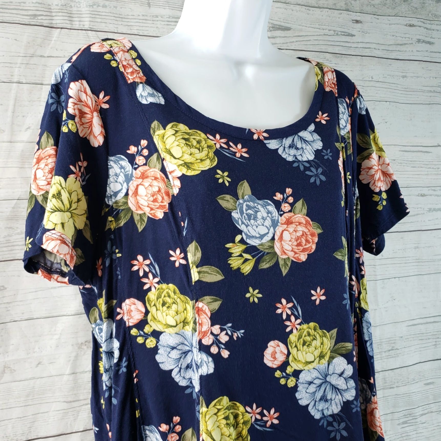 Torrid Torrid Blouse Shirt Short Sleeve Floral Stretch Challis Top Blue Green Size L Adults Womens Size L / US 10 / IT 46 - 2 Thumbnail