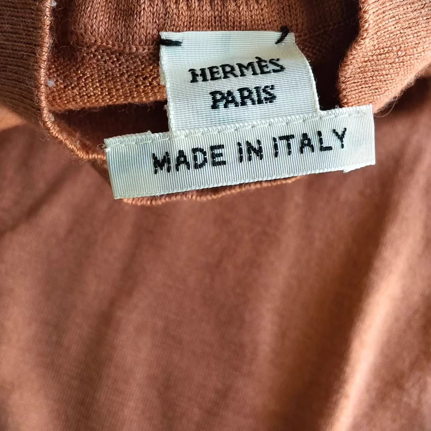 Hermes Hermes Silk Cashmere Carr Embroidered Lt Top 34 Size XS / US 0-2 / IT 36-38 - 4 Thumbnail