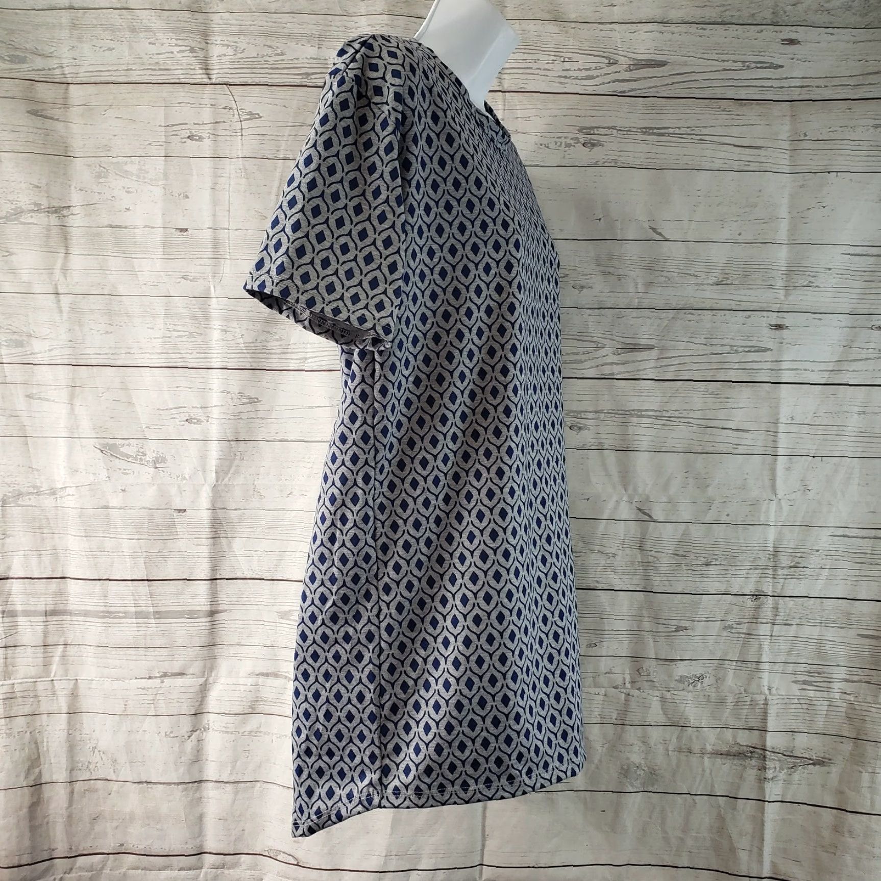Vintage VINTAGE LuLaRoe Womens Patrick Top XS Blue Gray Short Sleeve Size XS / US 0-2 / IT 36-38 - 3 Thumbnail