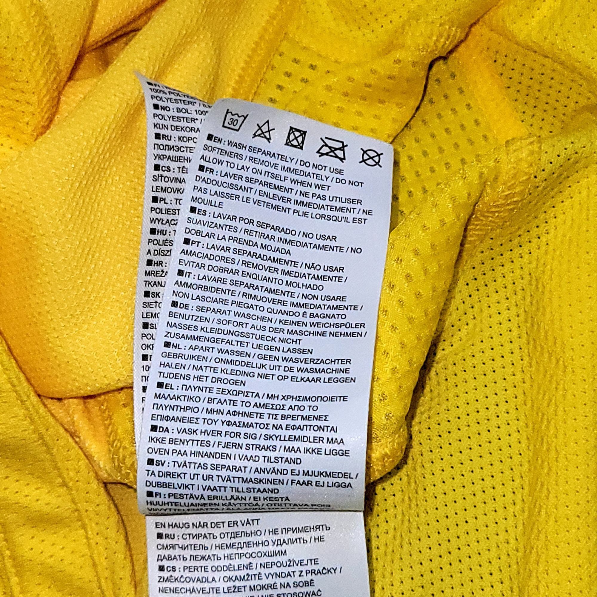 Nike Ronaldo Brazil 2011 PLAYER ISSUE LAST MATCH Soccer Jersey M Size US M / EU 48-50 / 2 - 7 Thumbnail