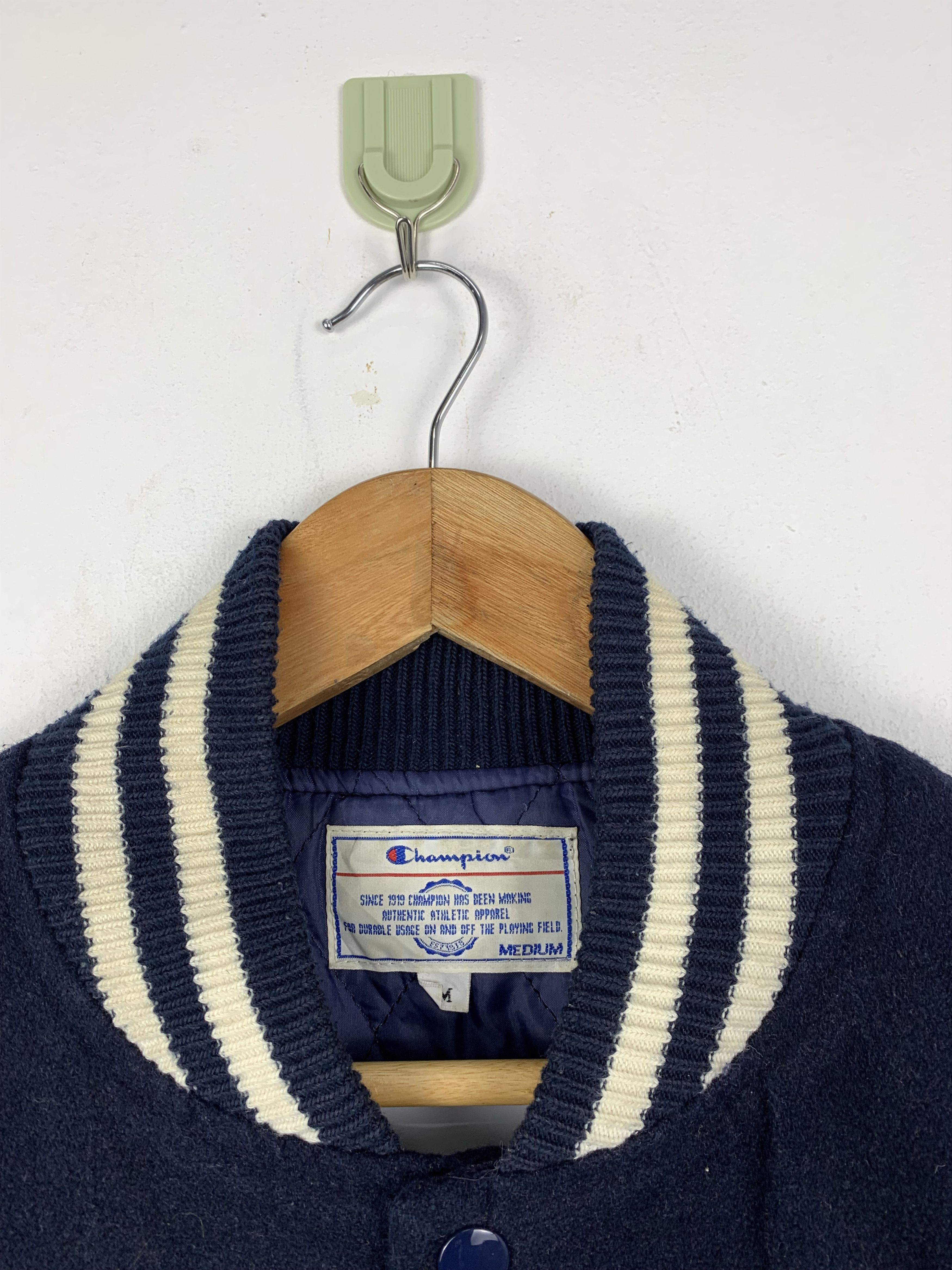 Champion Vintage Champion Wool Varsity Jacket V0520 Size US M / EU 48-50 / 2 - 7 Thumbnail