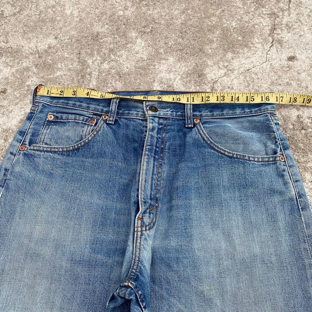 Levi's Vintage Levis 504 Distressed Denim Kurt Cobain Style Size US 33 - 14 Thumbnail