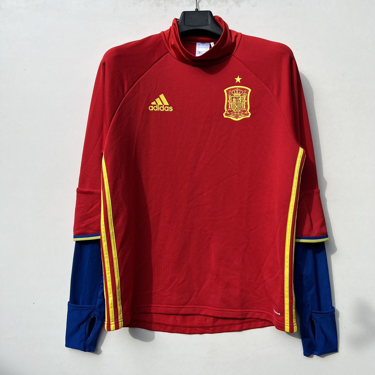 Adidas Spain team training jacket adidas Size US L / EU 52-54 / 3 - 1 Thumbnail